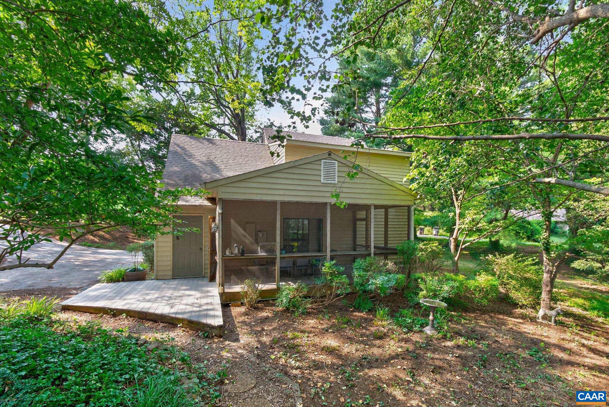 1249 GRISTMILL DR