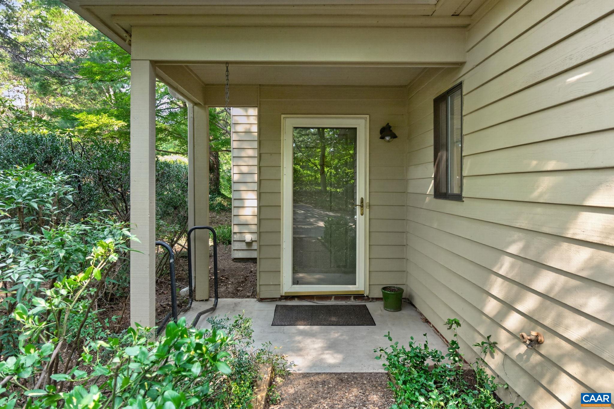 1249 GRISTMILL DR
