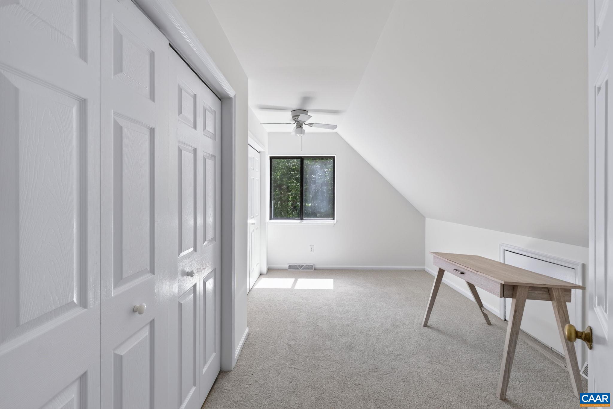 1249 GRISTMILL DR