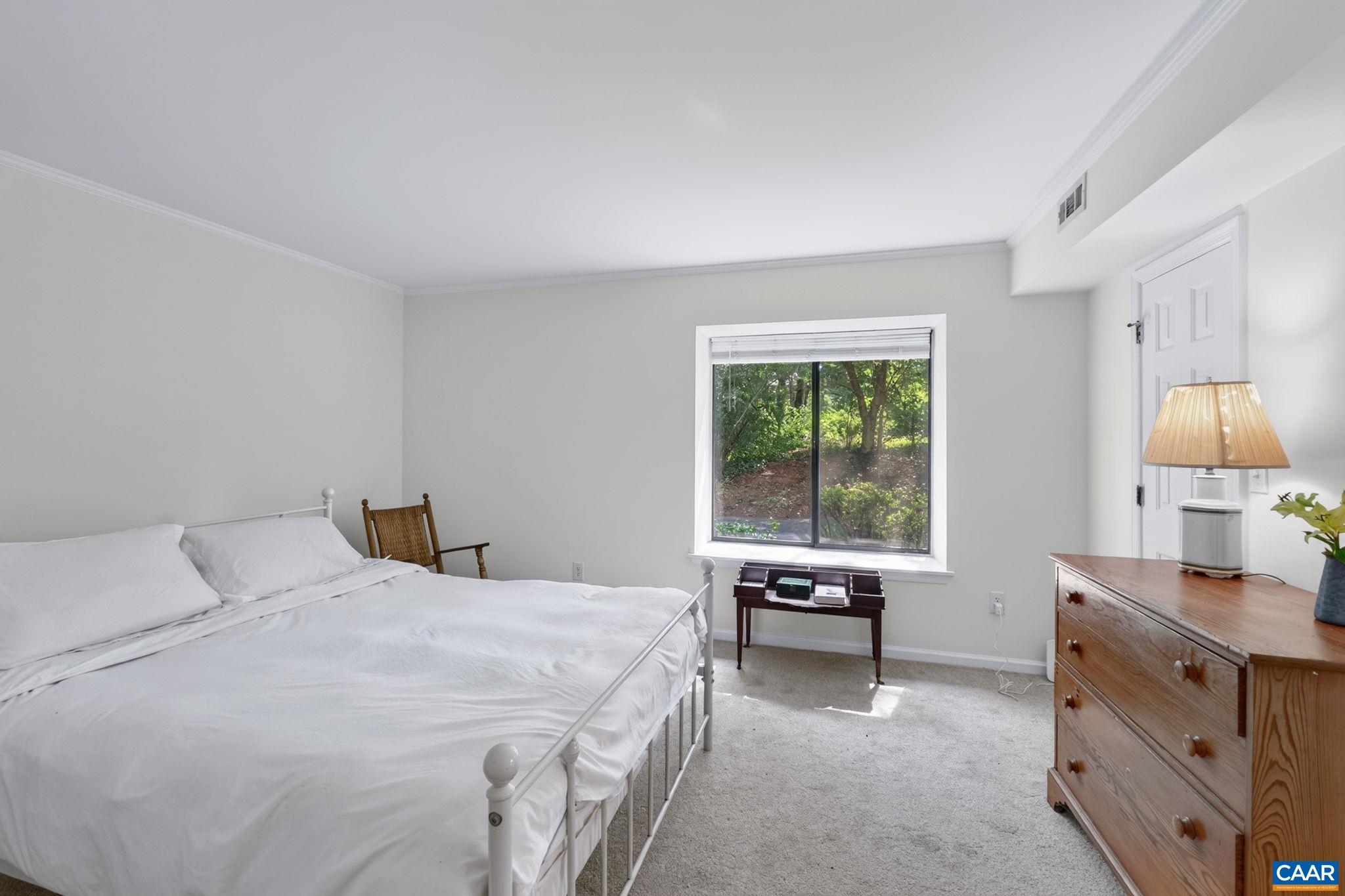 1249 GRISTMILL DR