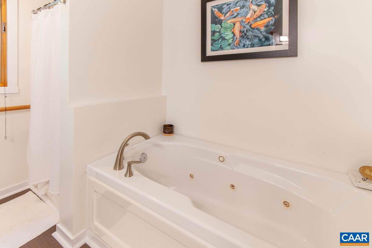396 HIDDEN CREEK RD