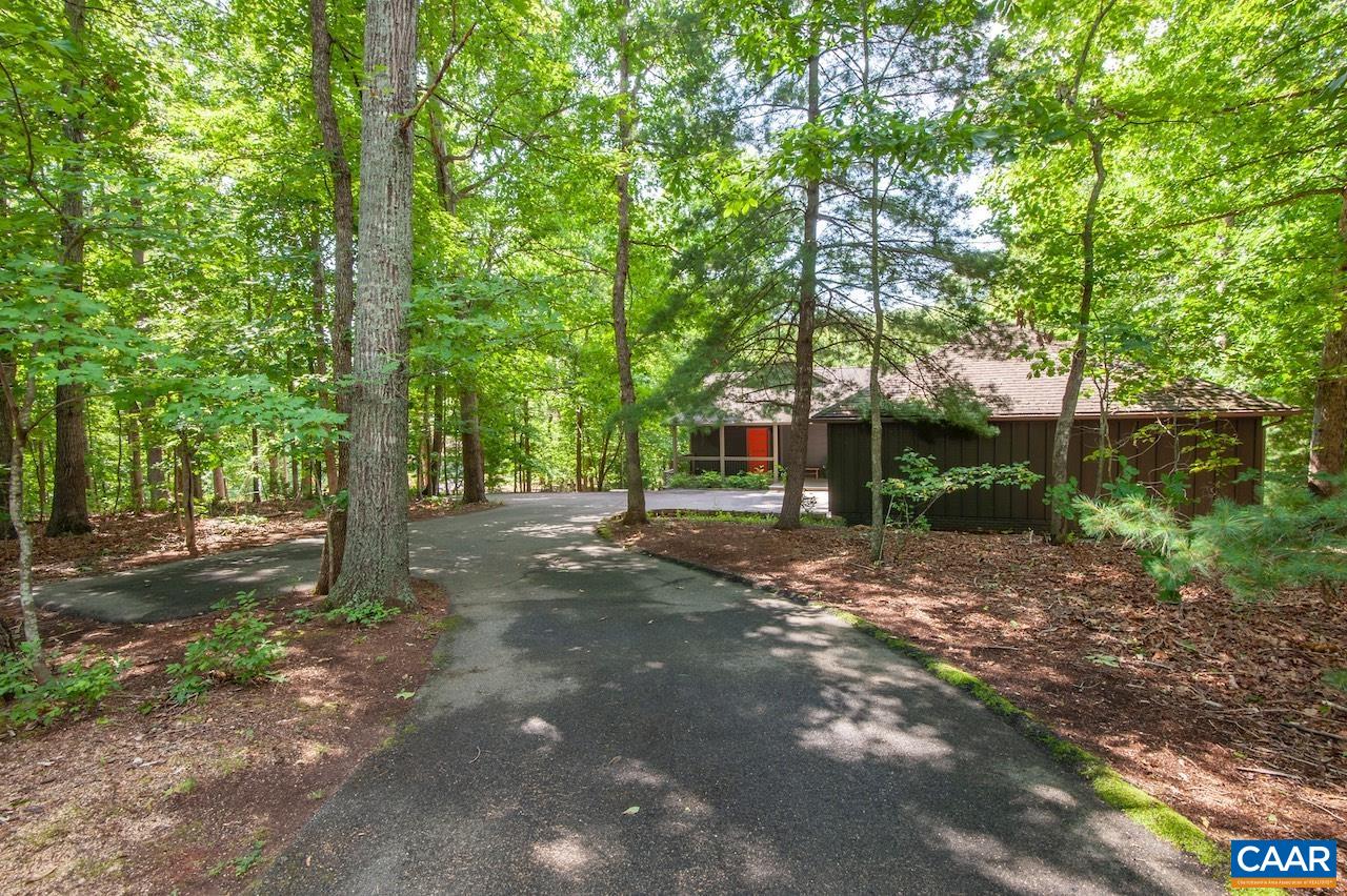 396 HIDDEN CREEK RD