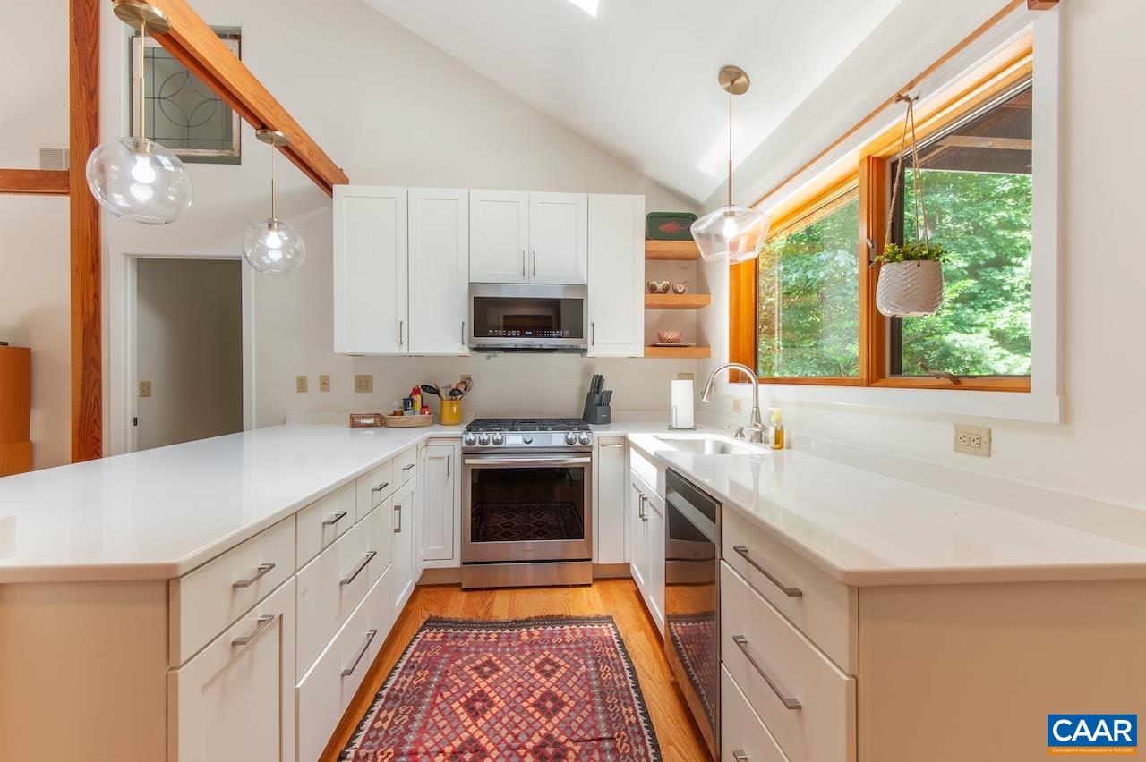 396 HIDDEN CREEK RD