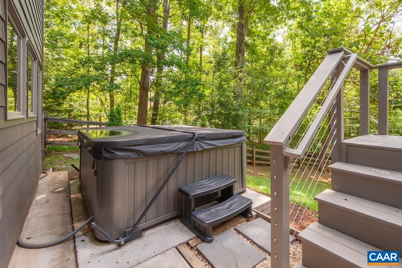396 HIDDEN CREEK RD