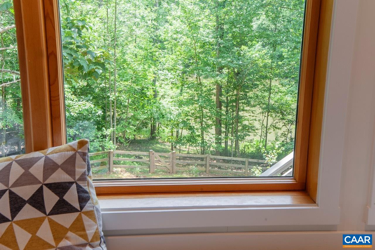 396 HIDDEN CREEK RD
