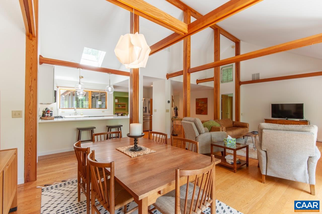 396 HIDDEN CREEK RD