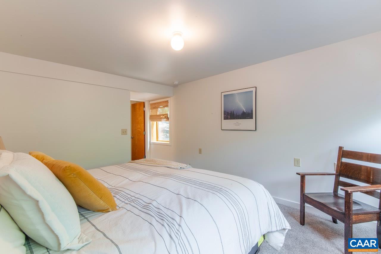 396 HIDDEN CREEK RD