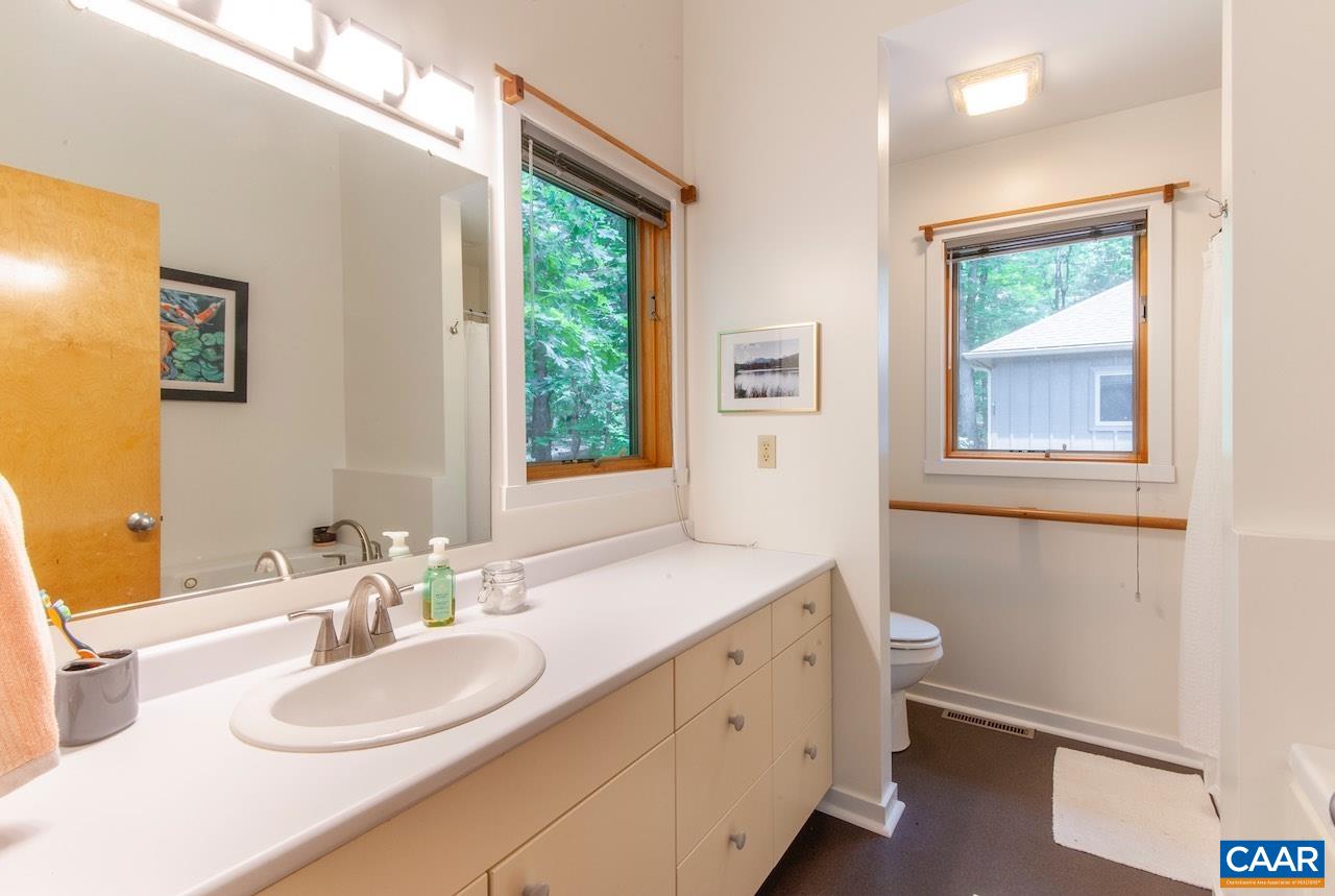 396 HIDDEN CREEK RD