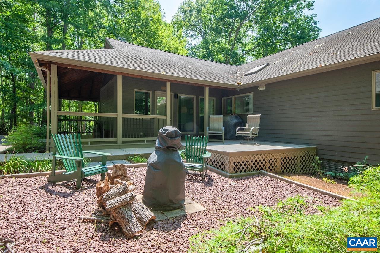 396 HIDDEN CREEK RD
