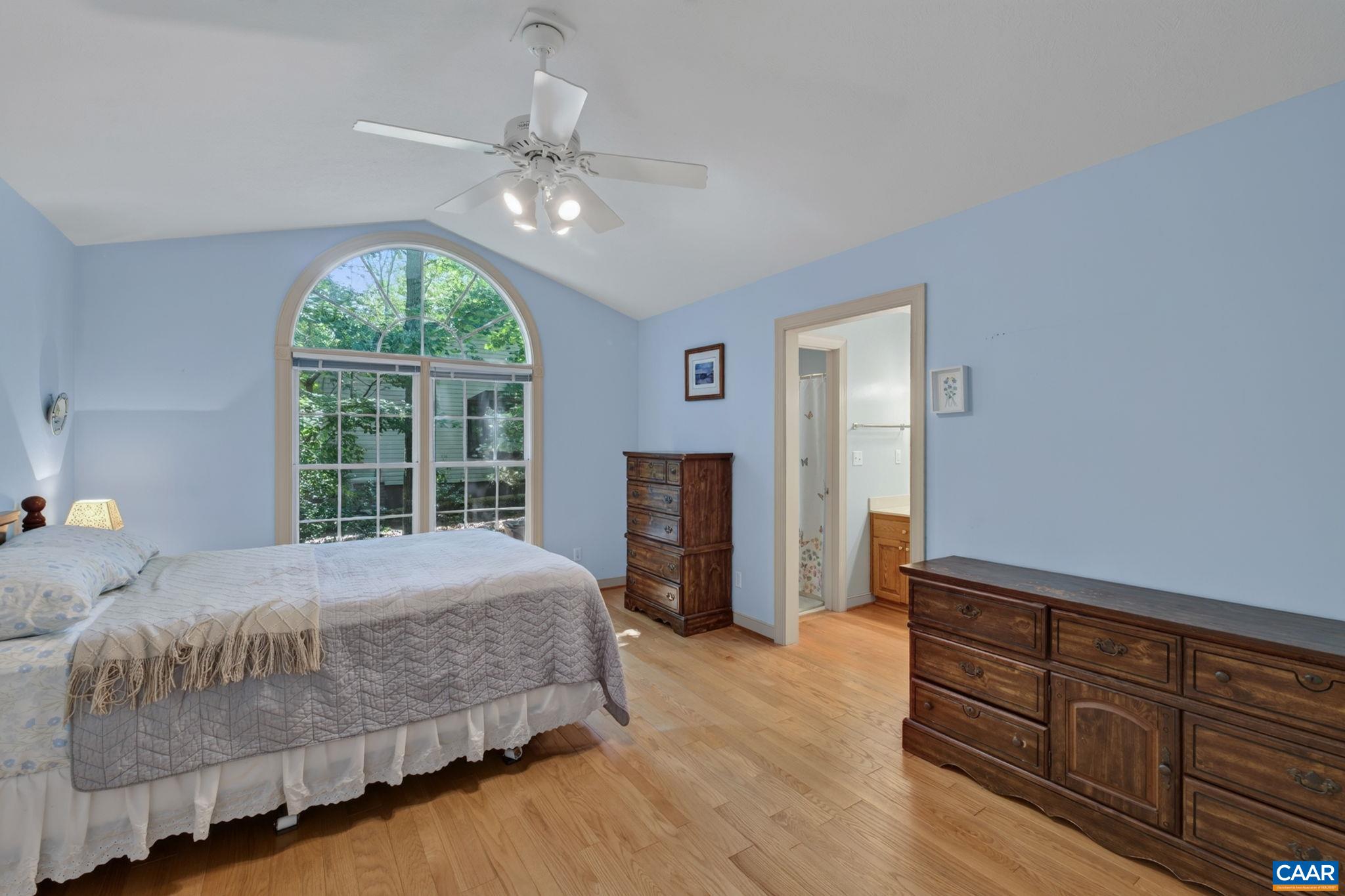 5 BRIARWOOD RD