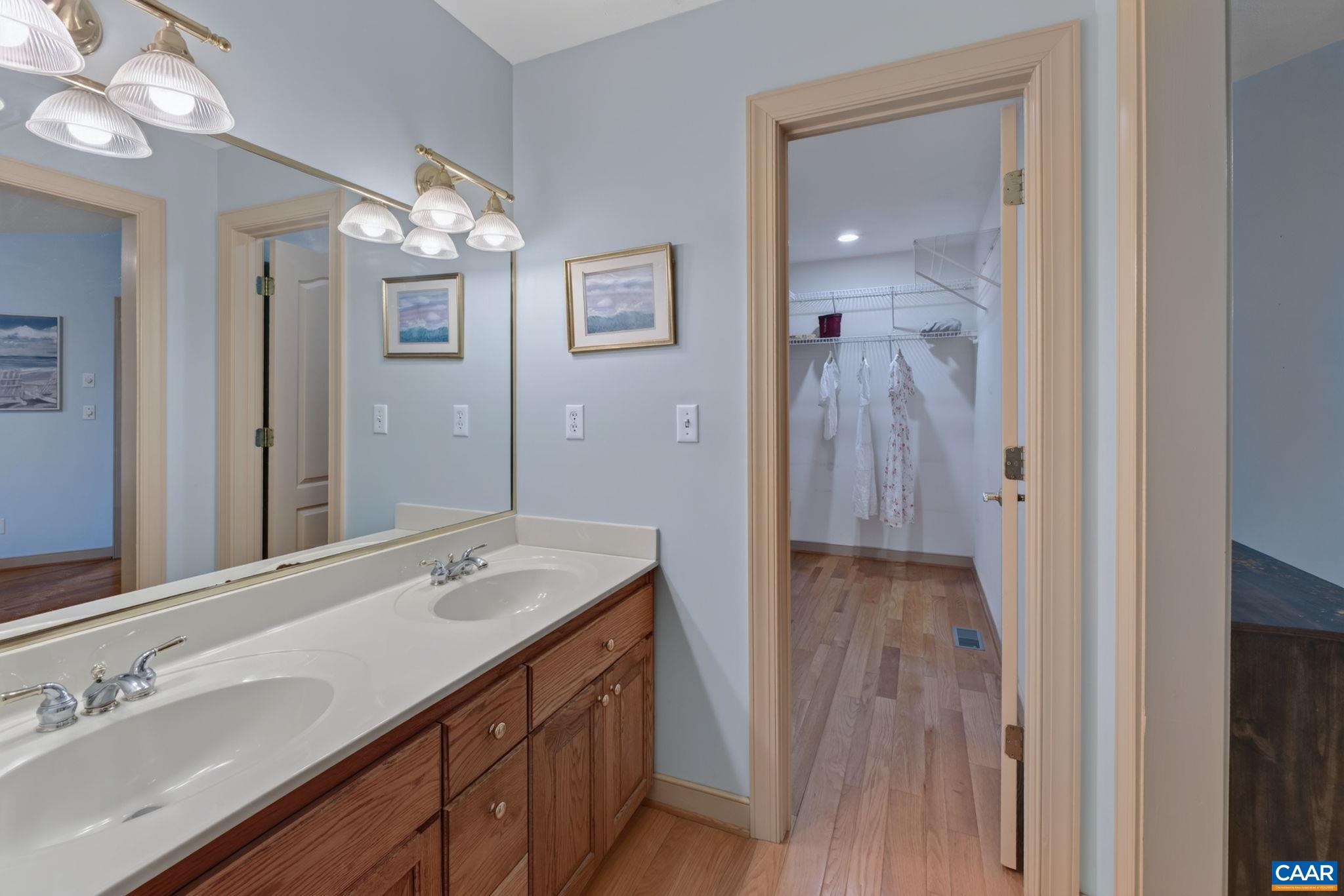 5 BRIARWOOD RD