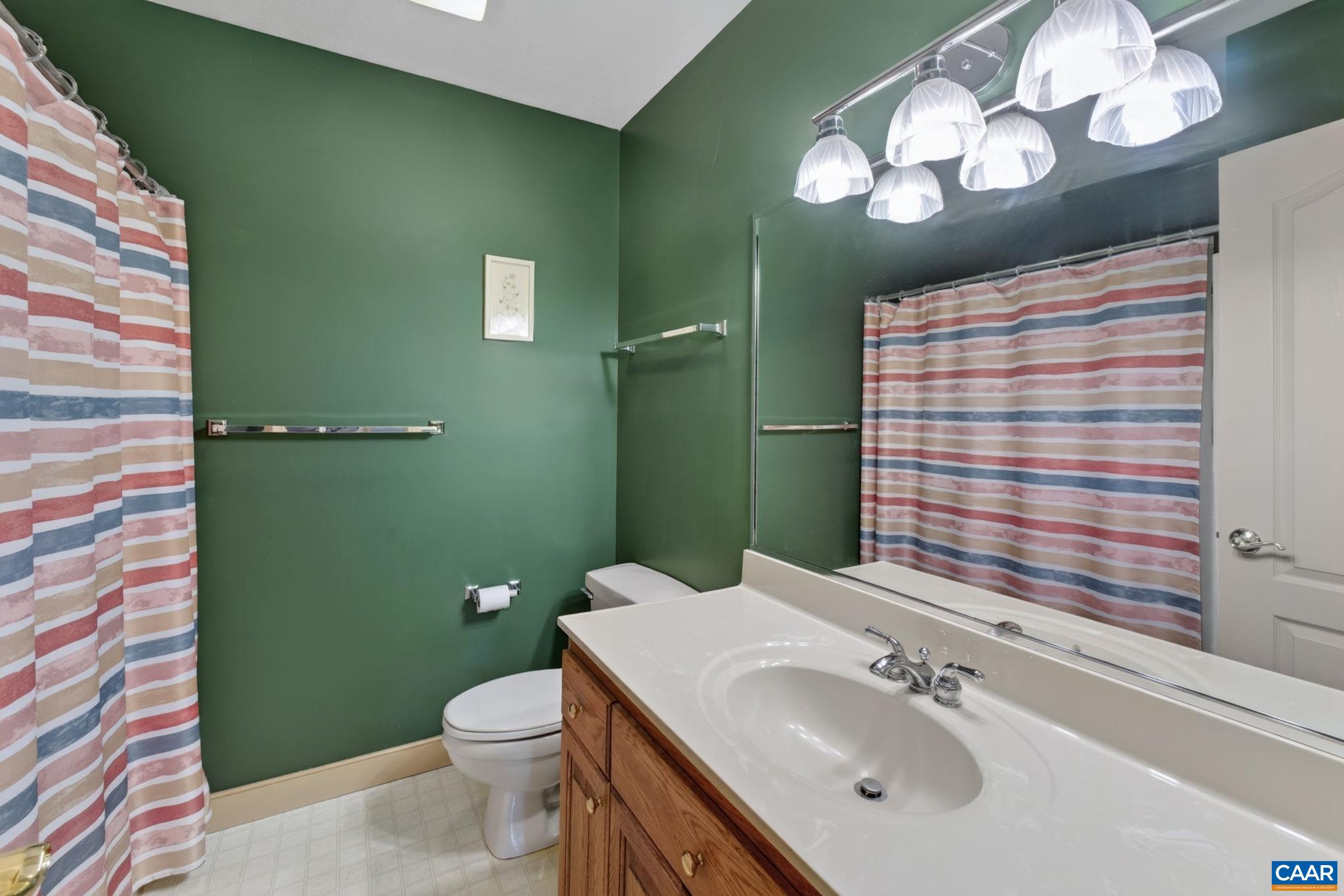 5 BRIARWOOD RD