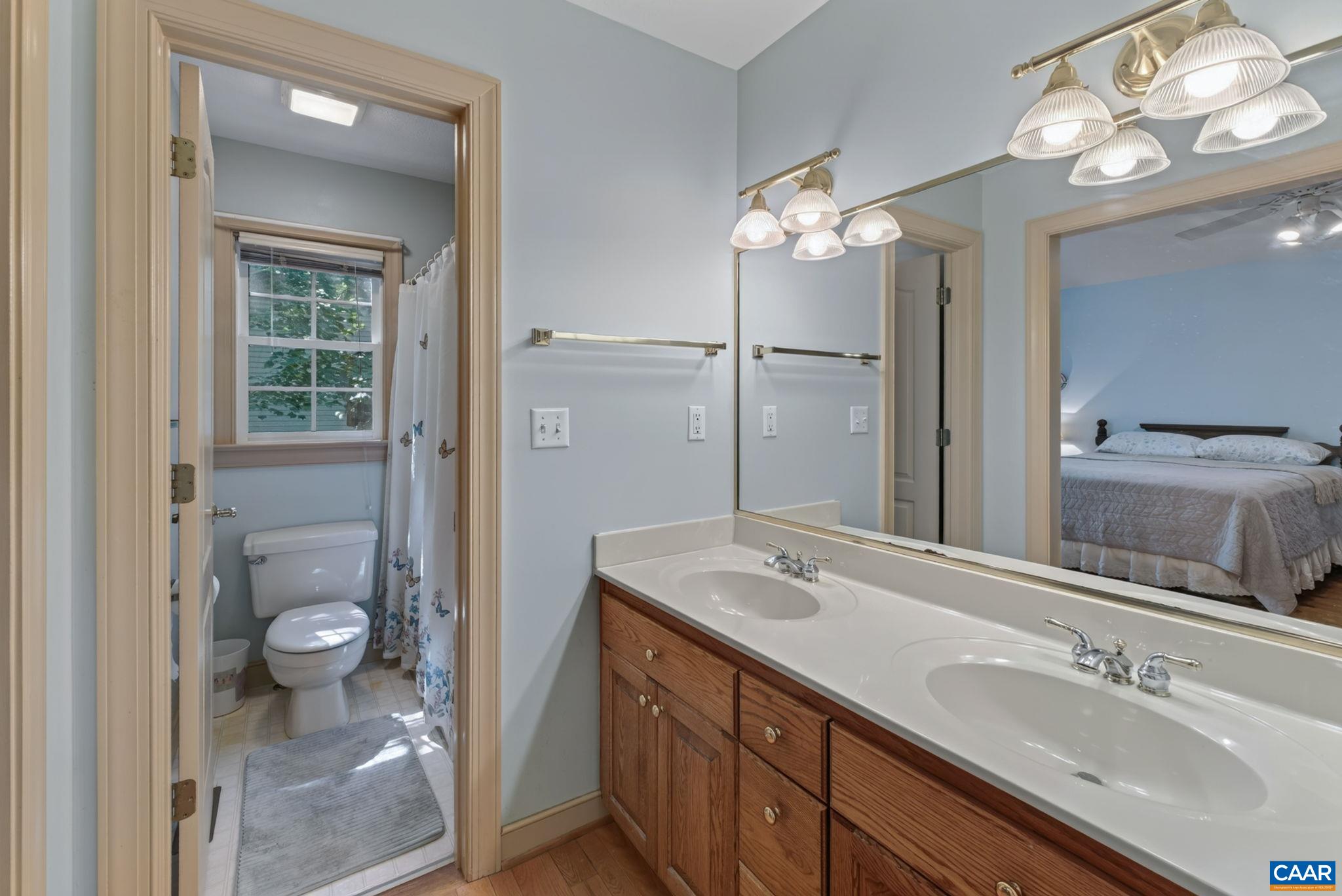 5 BRIARWOOD RD