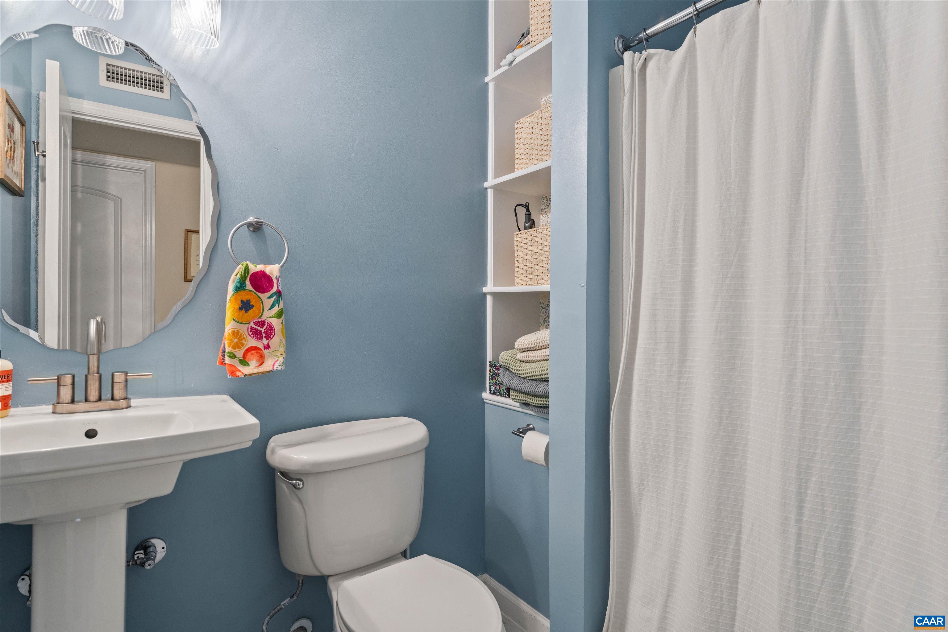 1219 VILLA LN Unit: F