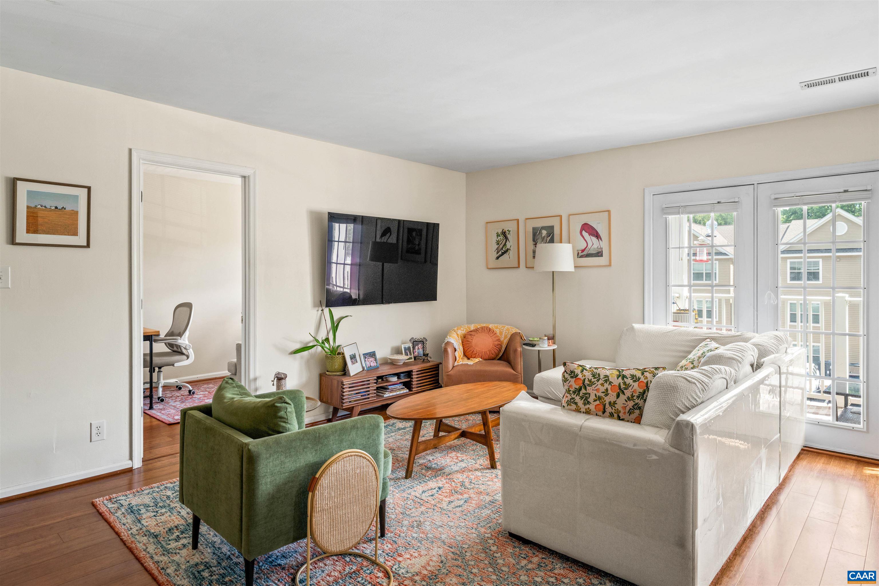 1219 VILLA LN Unit: F