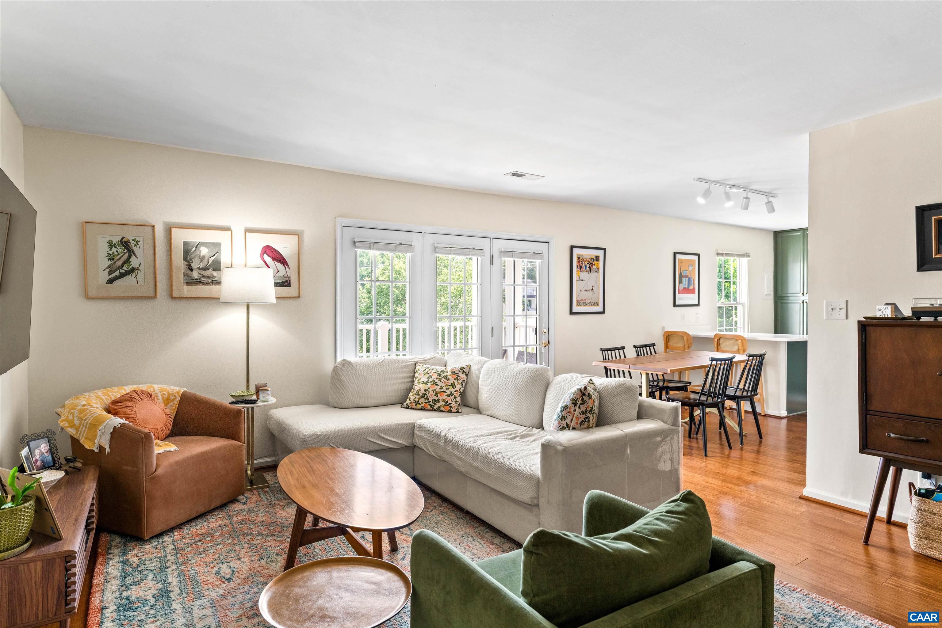 1219 VILLA LN Unit: F