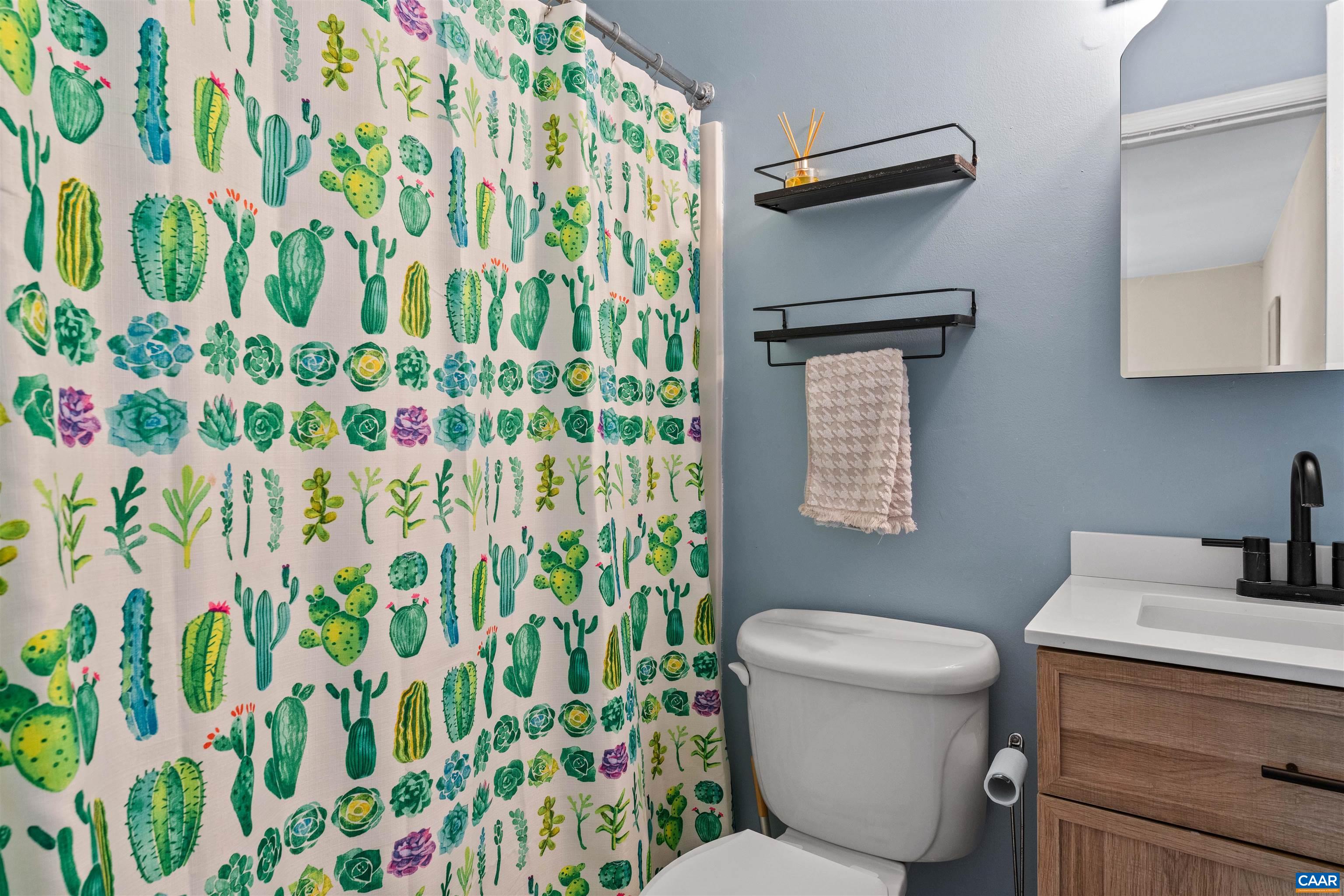 1219 VILLA LN Unit: F