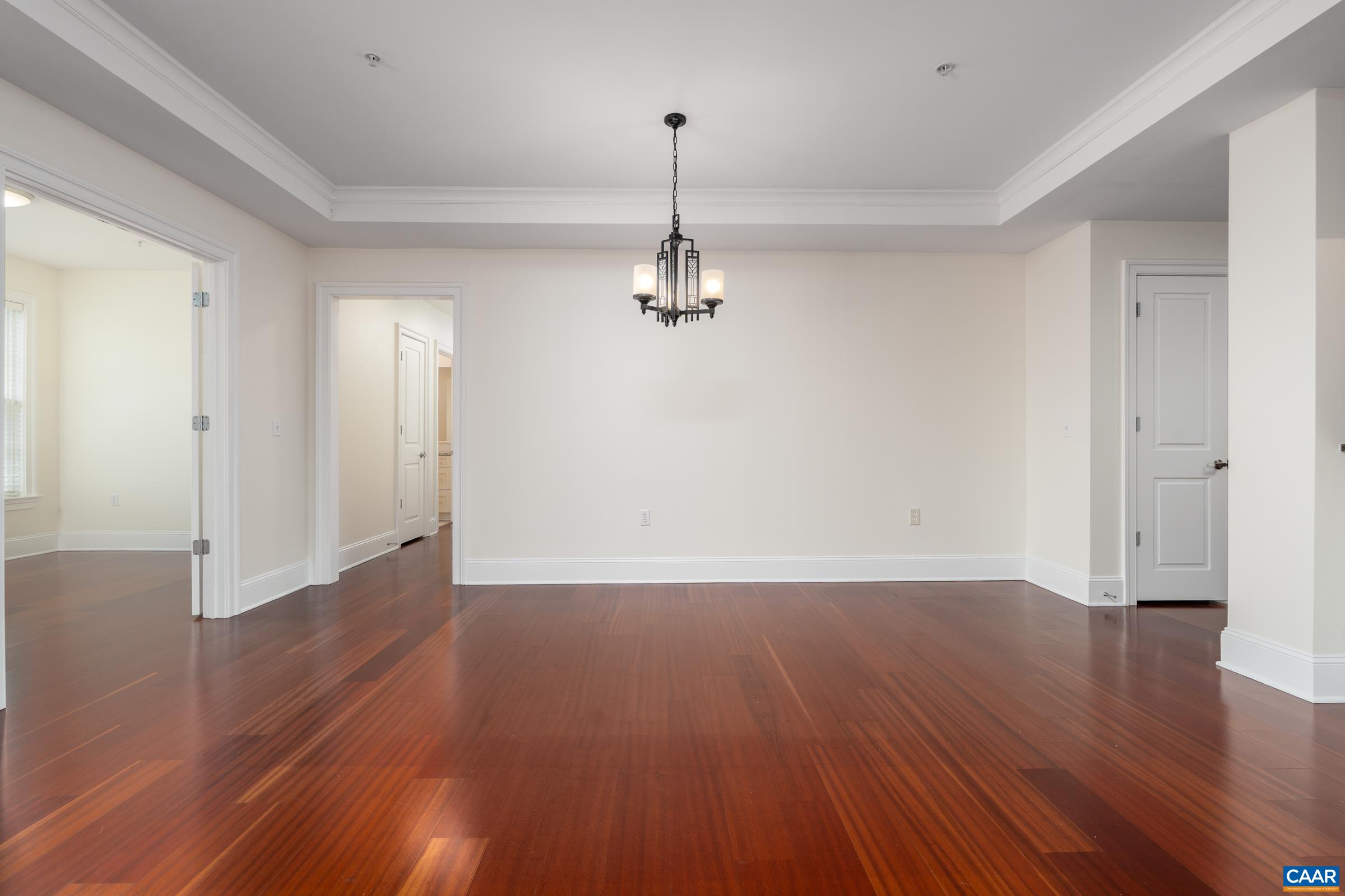210 NE 10TH ST Unit: 404