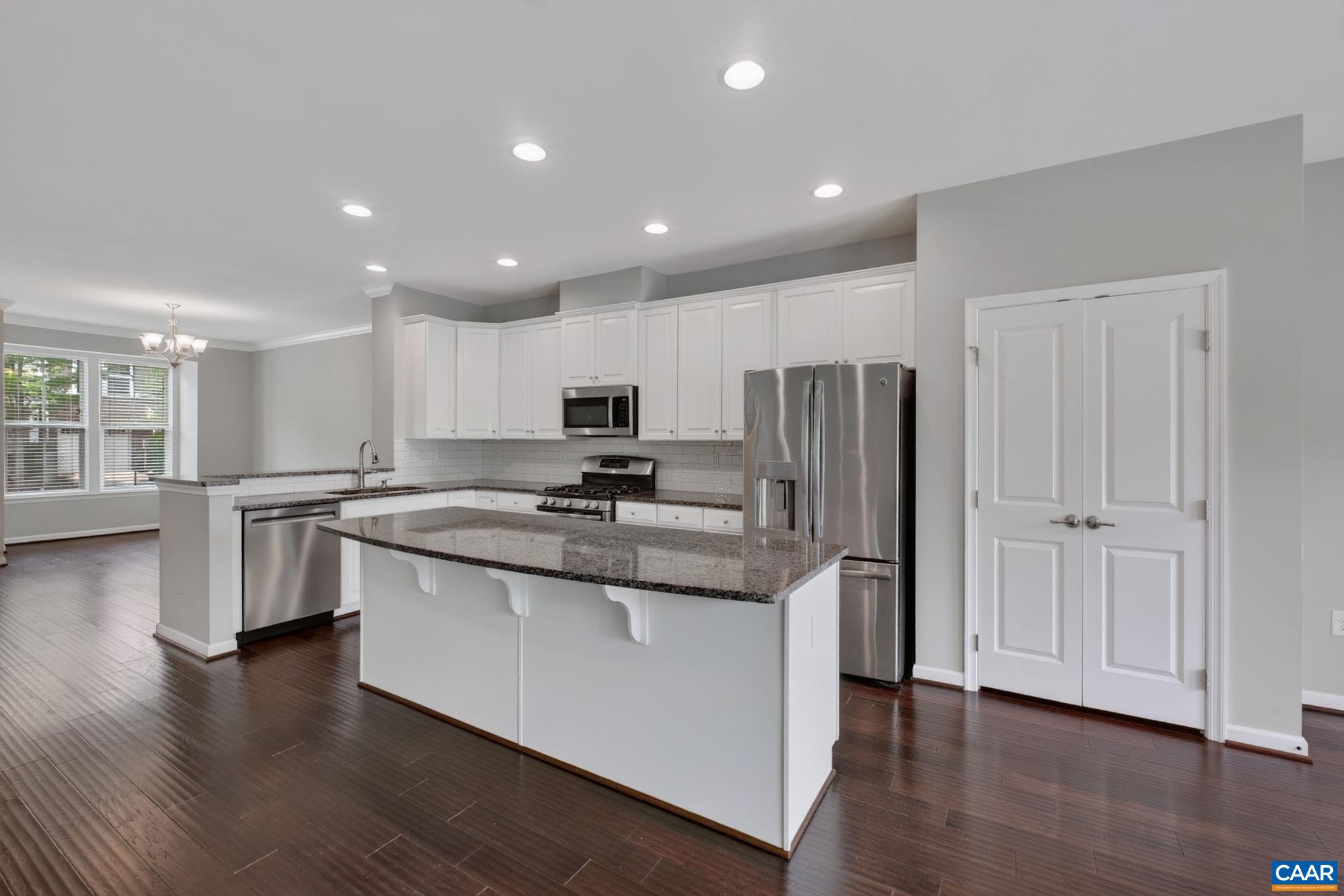 238 PEBBLE BEACH CT