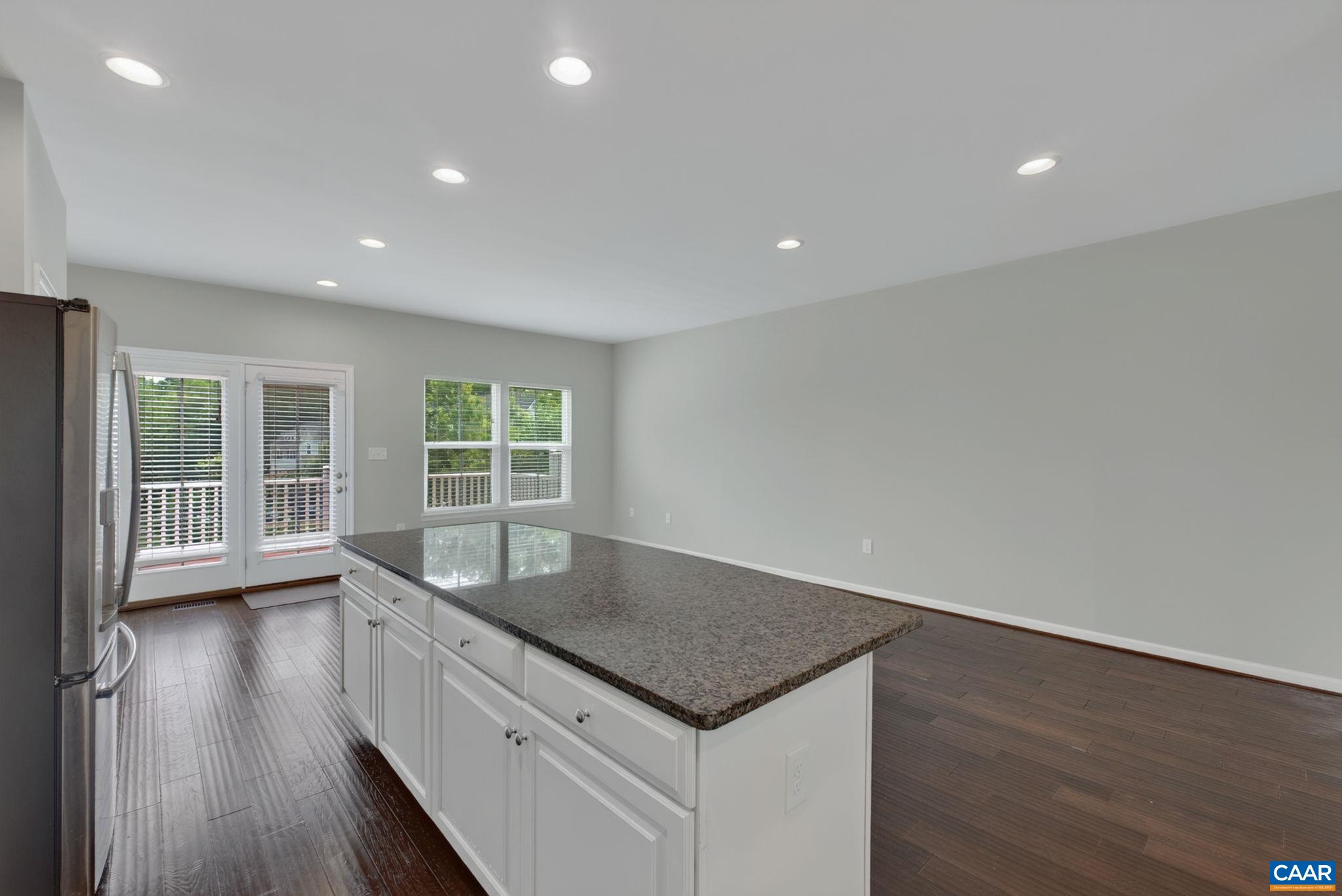 238 PEBBLE BEACH CT