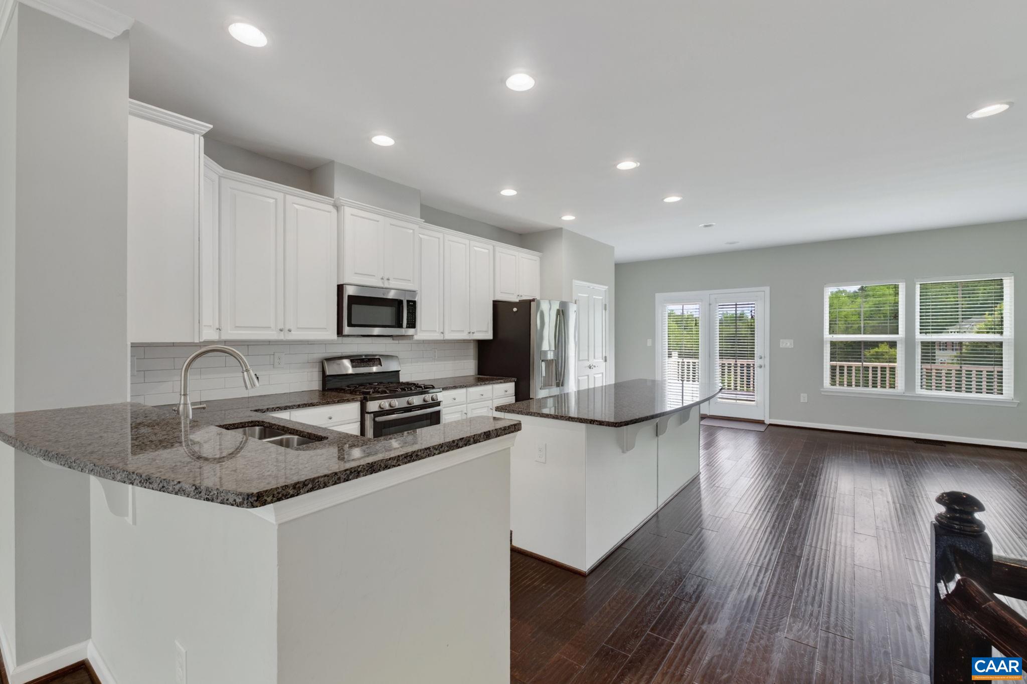 238 PEBBLE BEACH CT