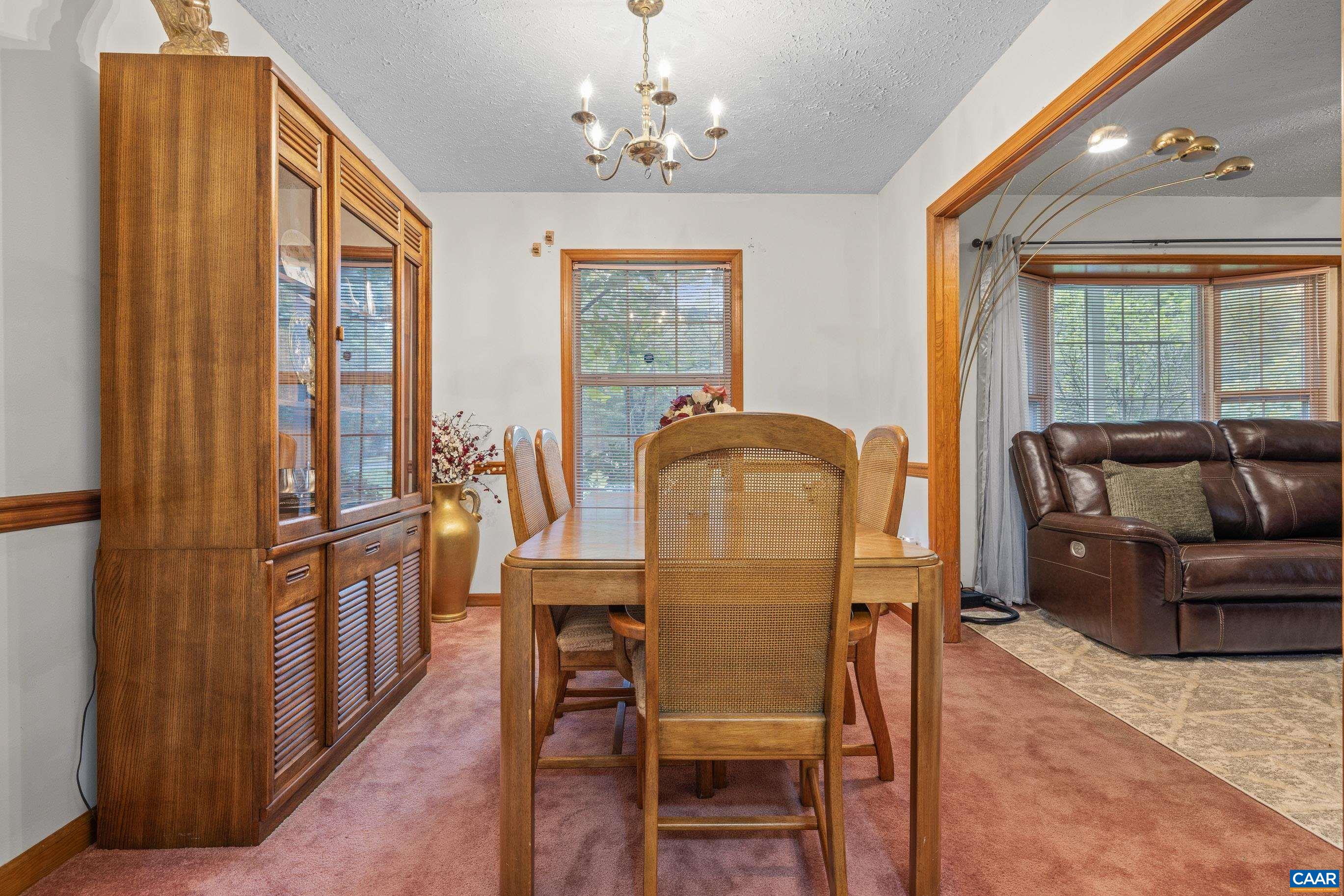 5705 LOUISA RD