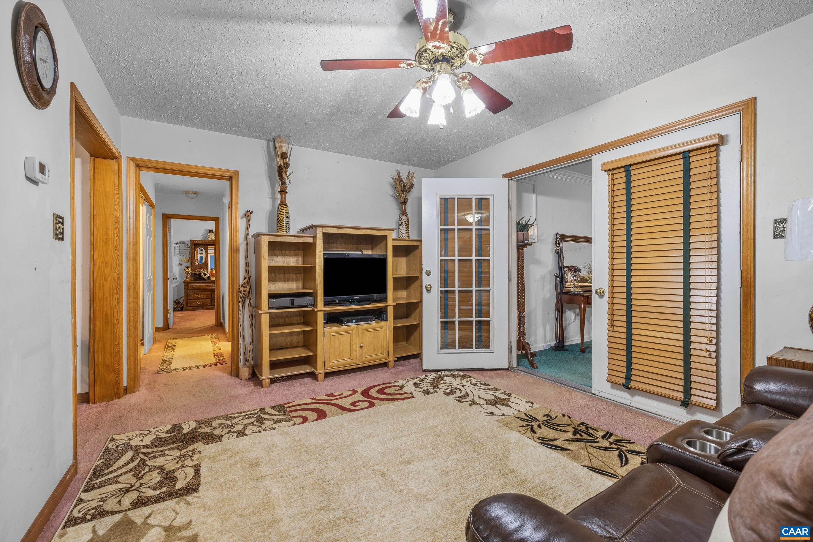 5705 LOUISA RD