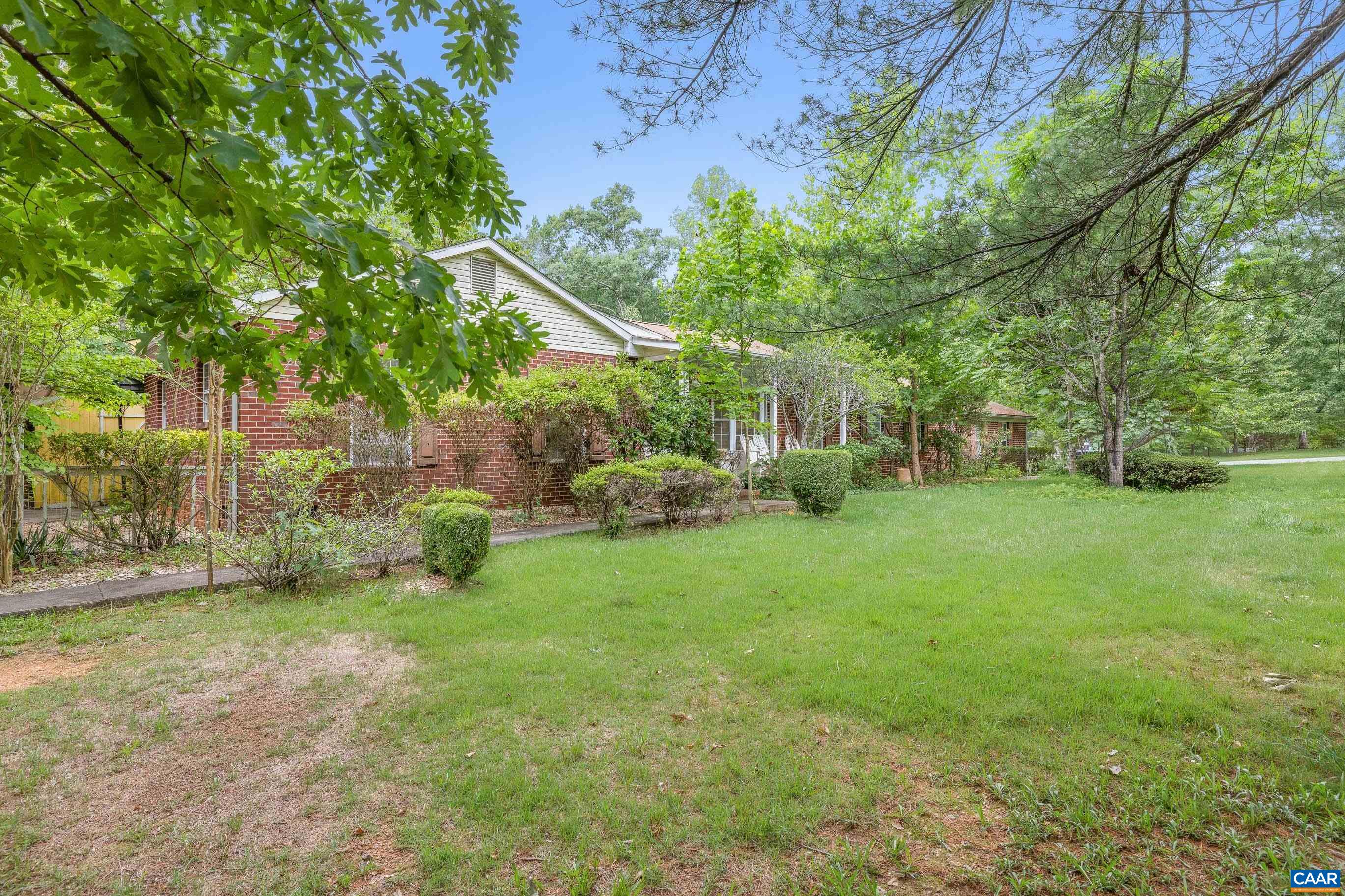 5705 LOUISA RD