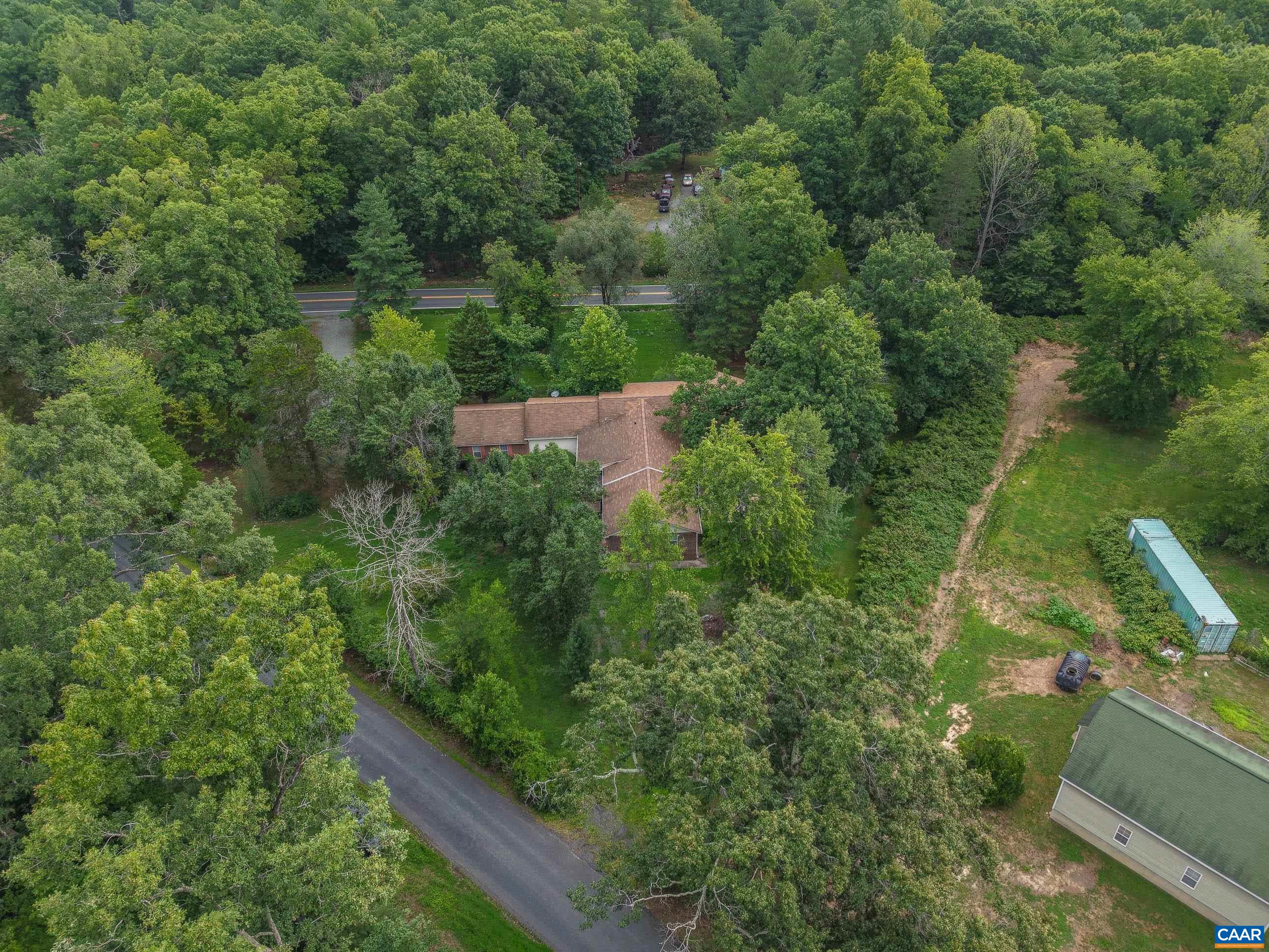 5705 LOUISA RD