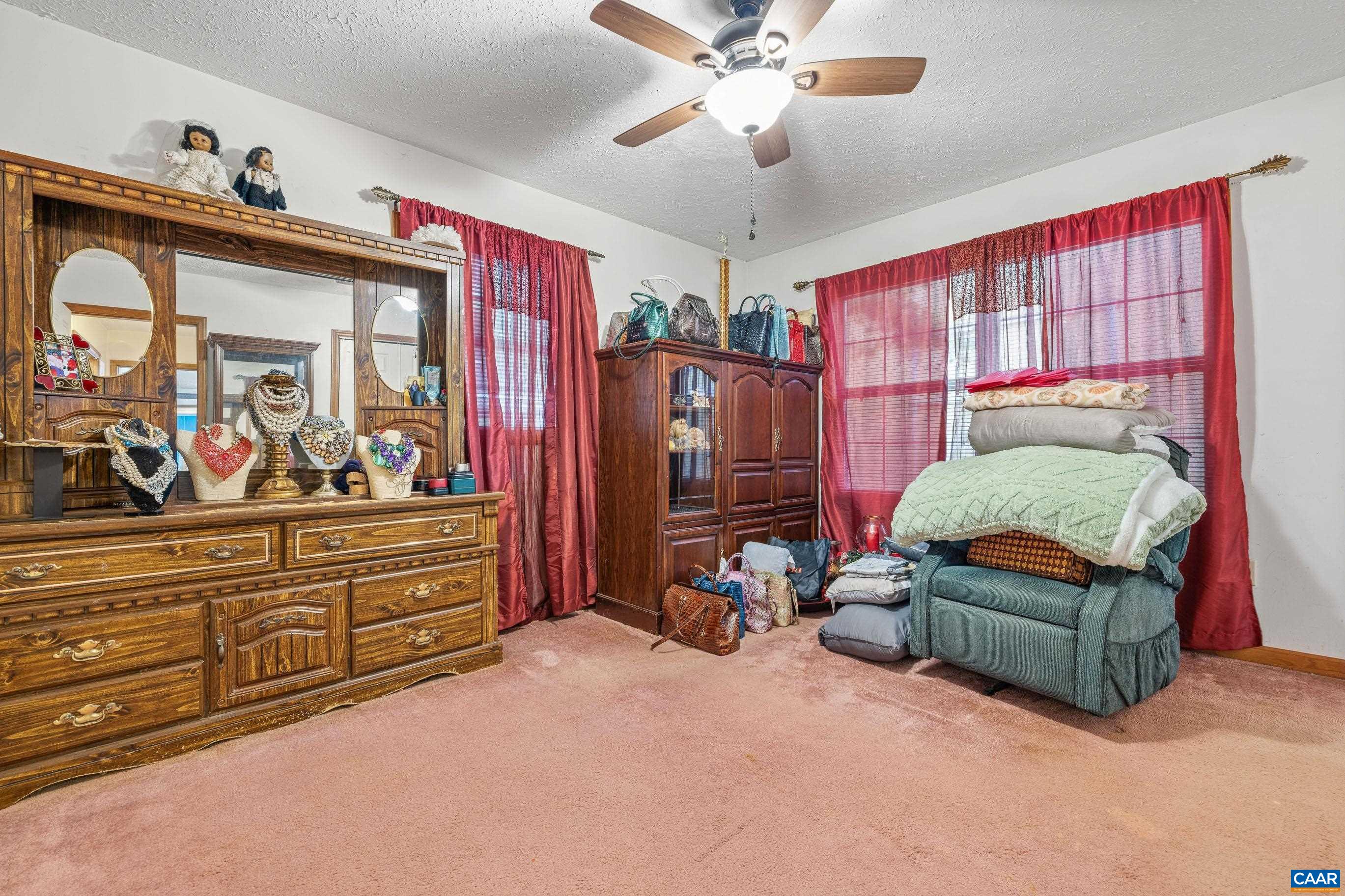 5705 LOUISA RD