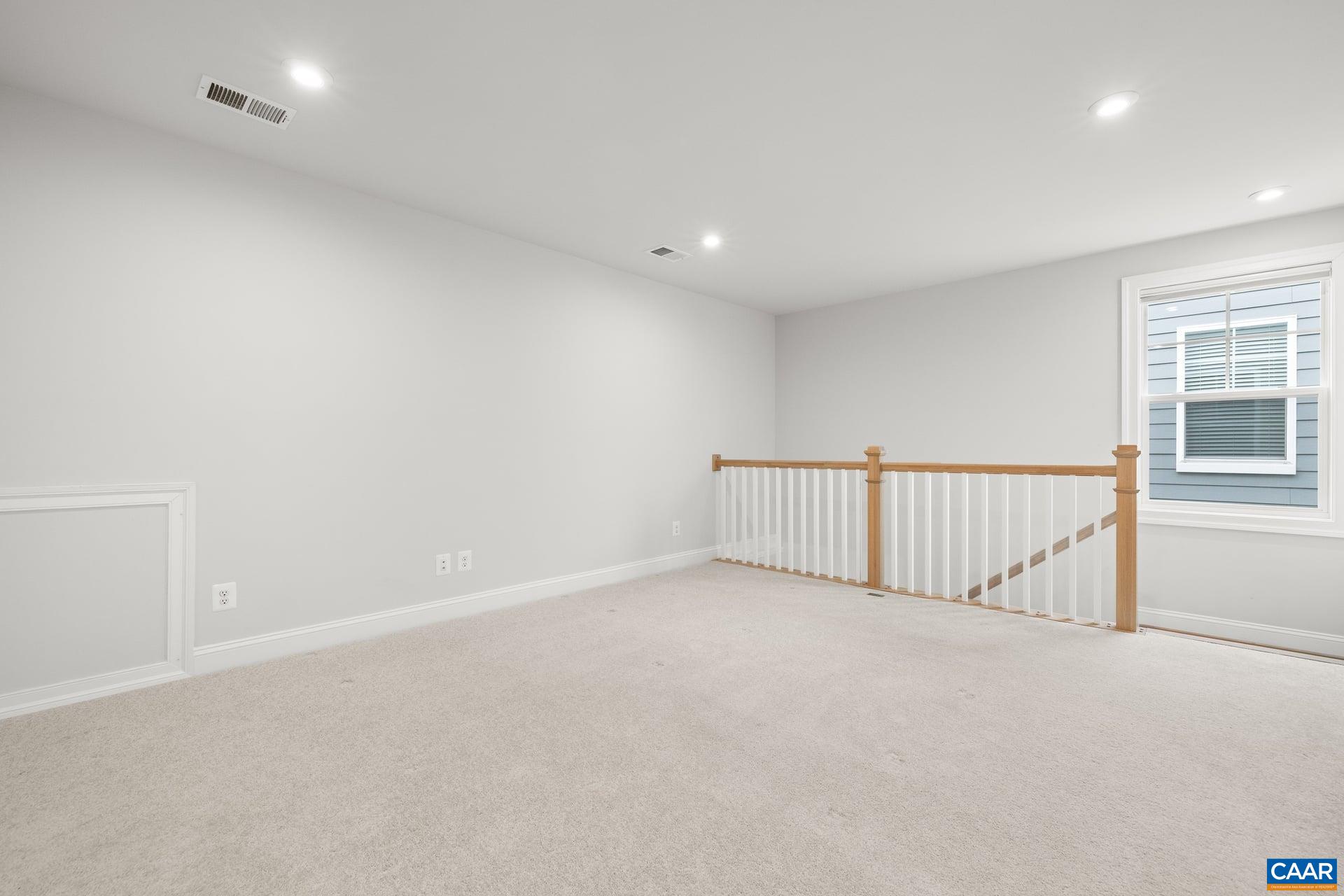 514 CRIMSON ST