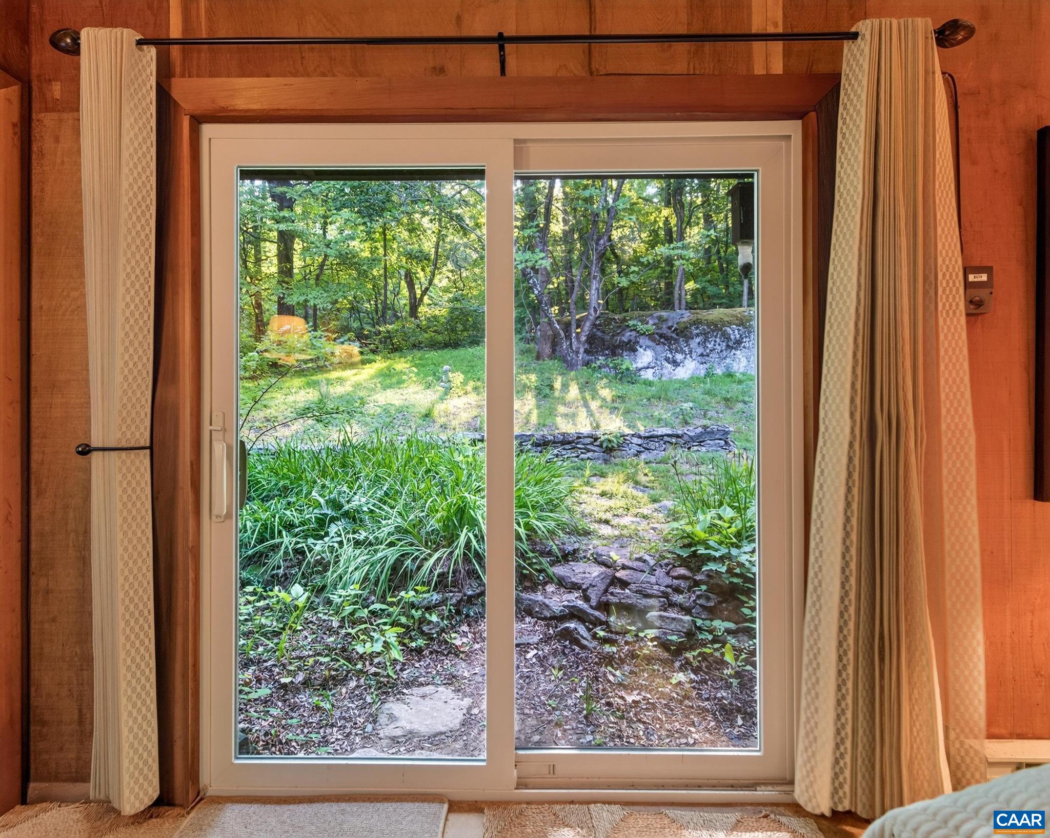 329 JONES MOUNTAIN RD