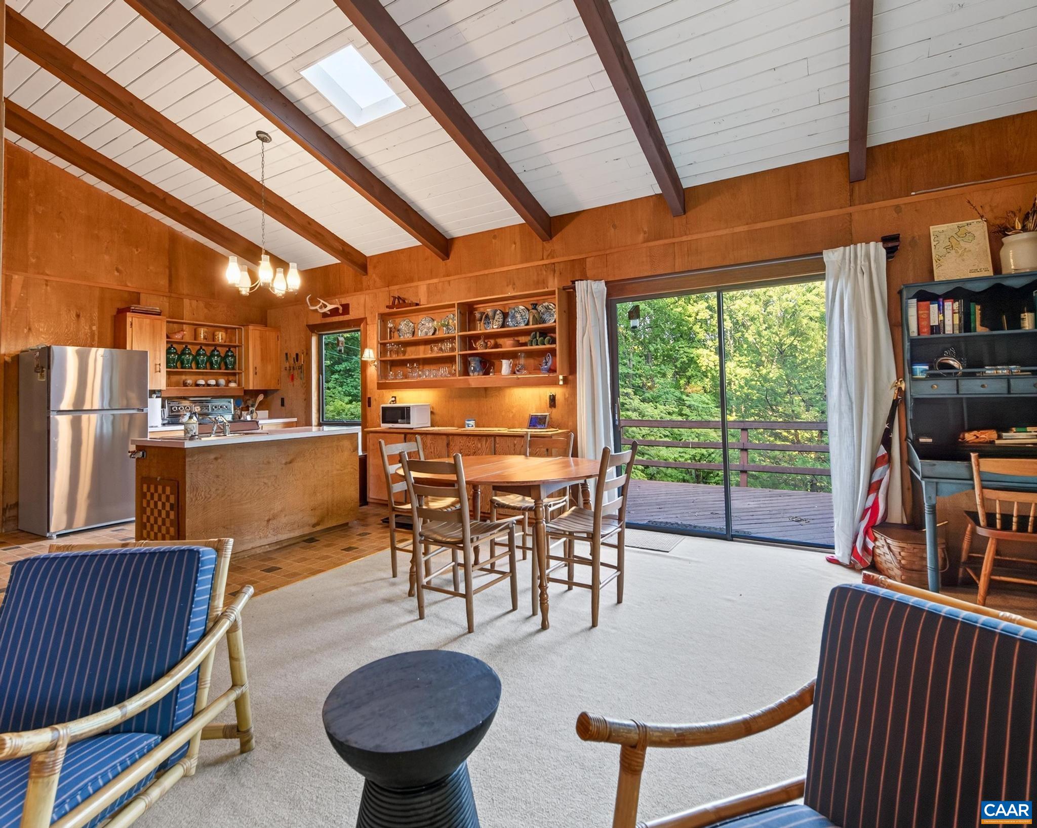 329 JONES MOUNTAIN RD