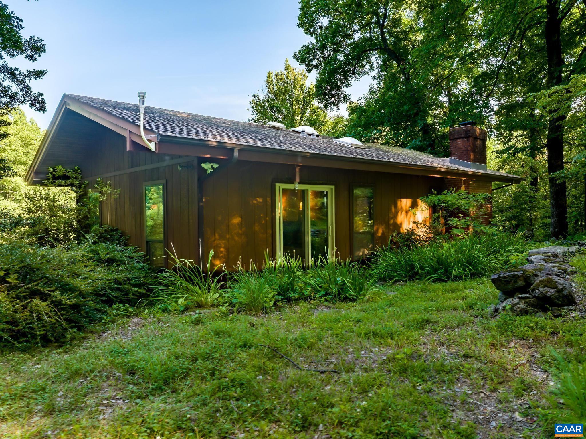 329 JONES MOUNTAIN RD