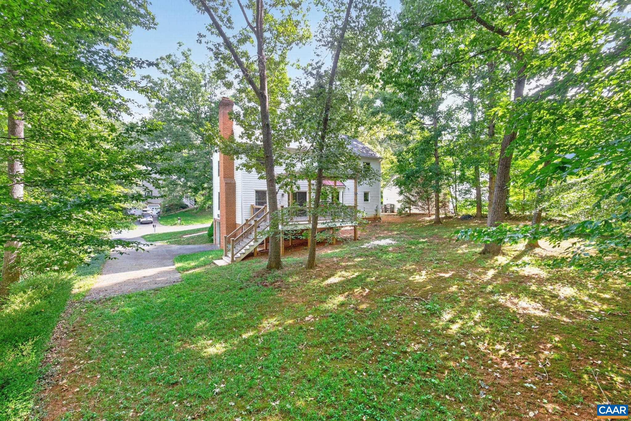 1893 AMBERFIELD DR