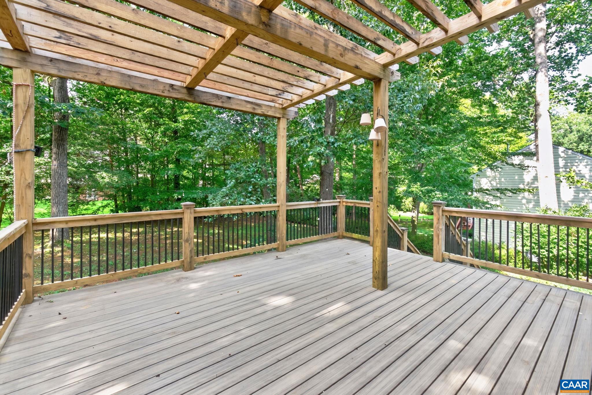 1893 AMBERFIELD DR