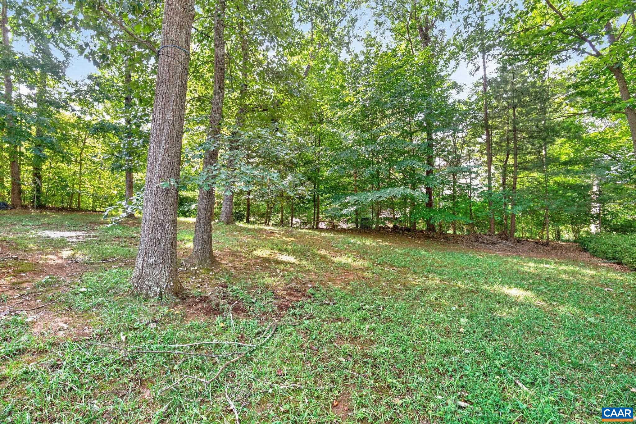 1893 AMBERFIELD DR