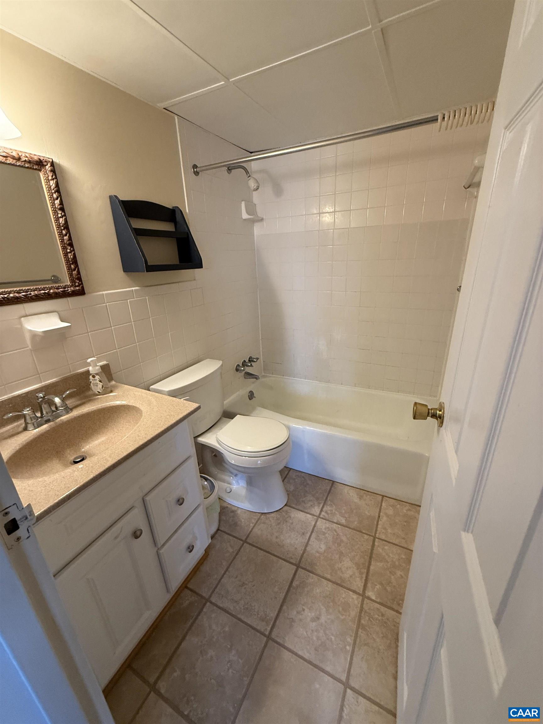 1800 JEFFERSON PARK AVE Unit: 310
