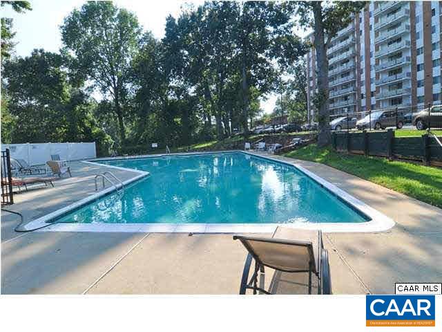 1800 JEFFERSON PARK AVE Unit: 310
