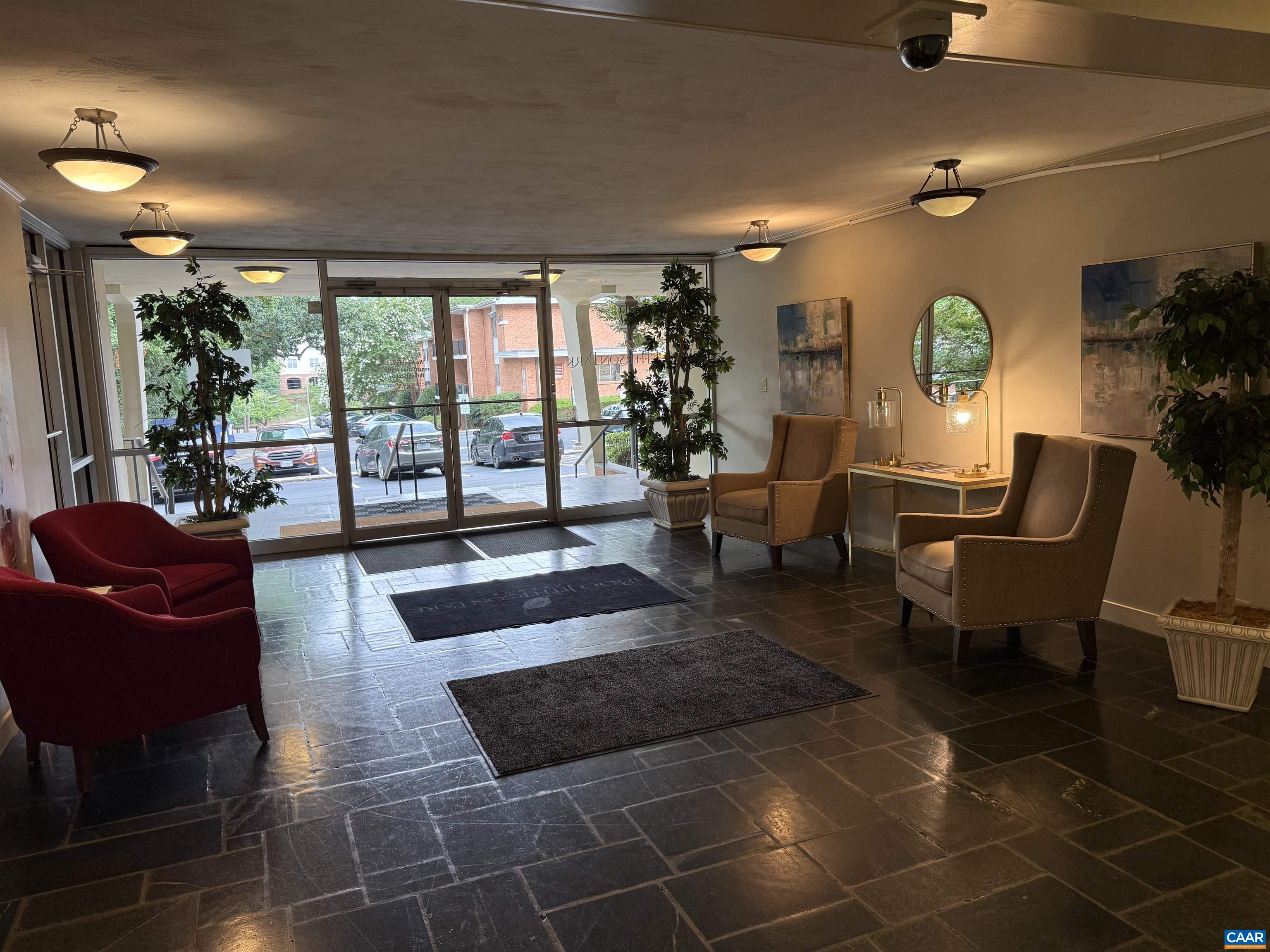 1800 JEFFERSON PARK AVE Unit: 310