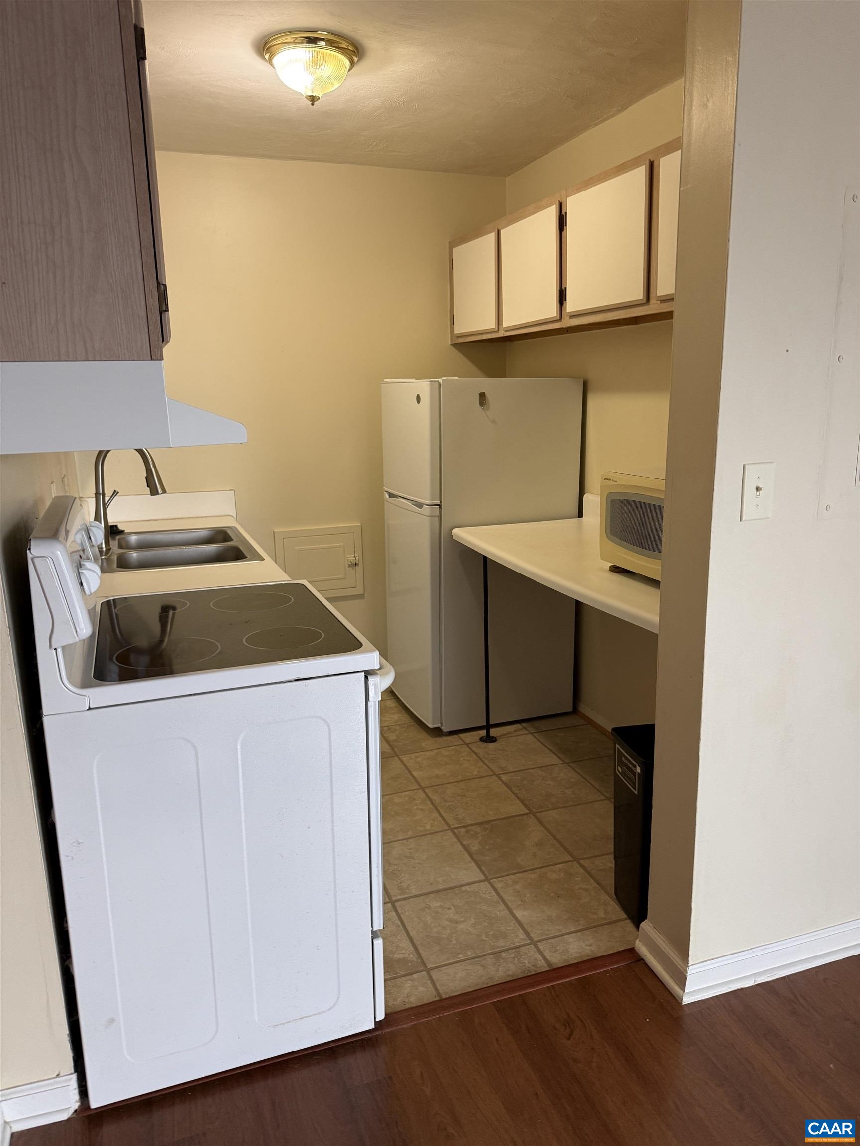 1800 JEFFERSON PARK AVE Unit: 310