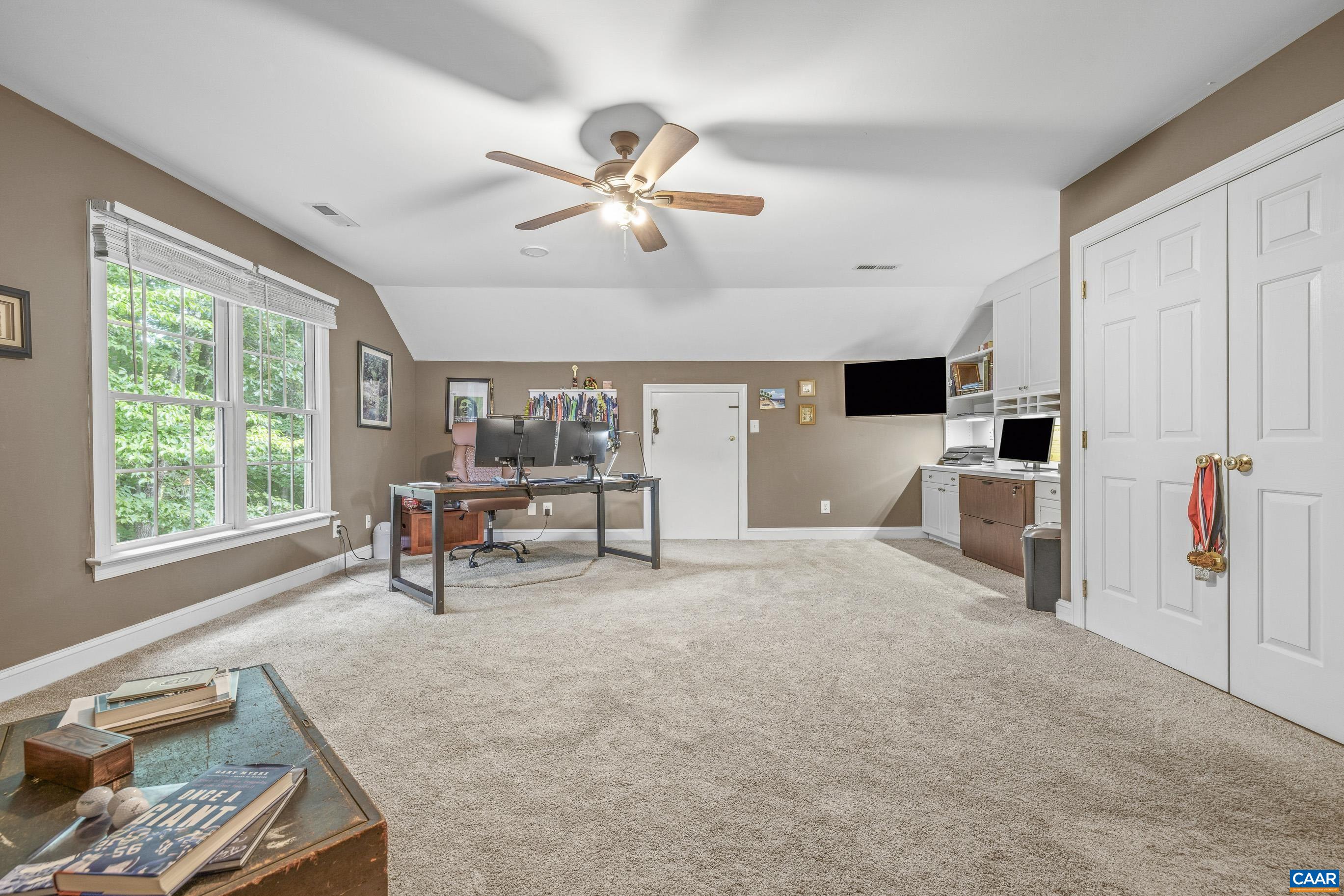 2470 HARMONY DR