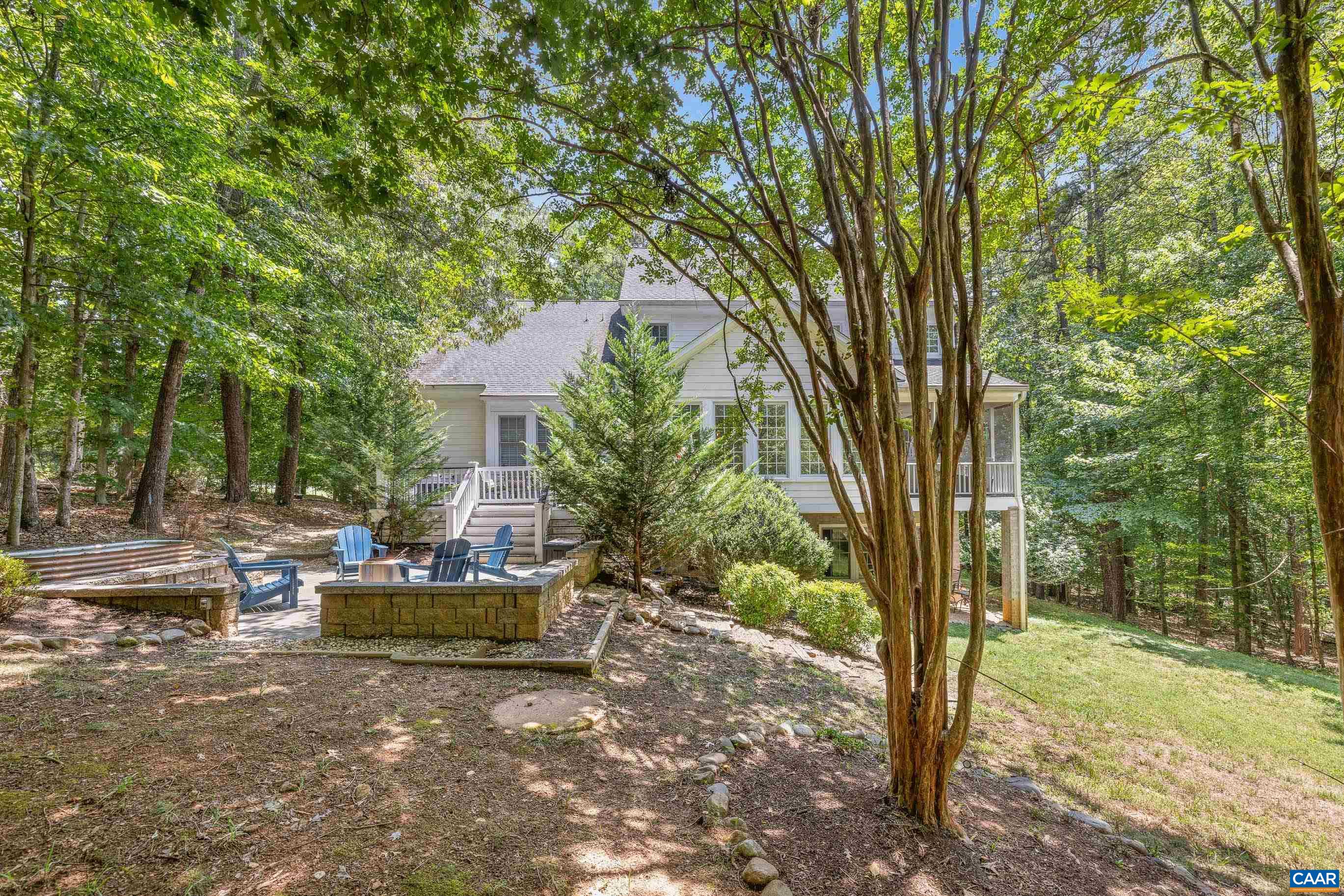 2470 HARMONY DR