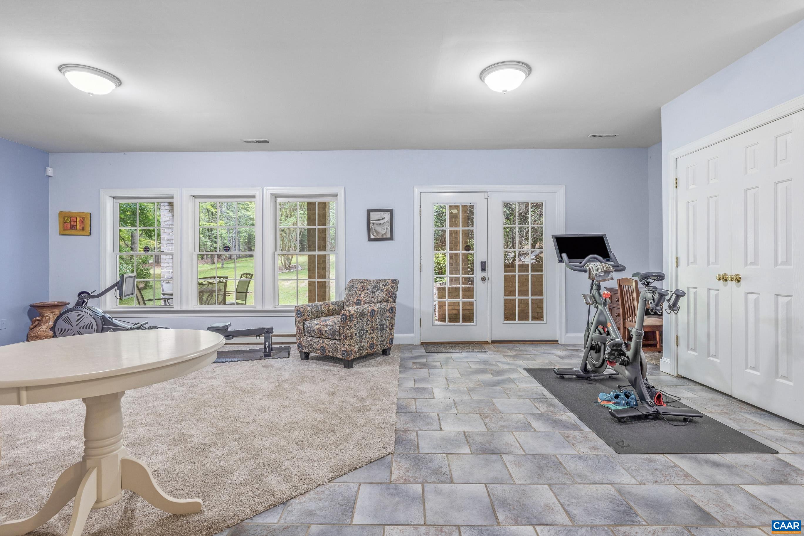 2470 HARMONY DR