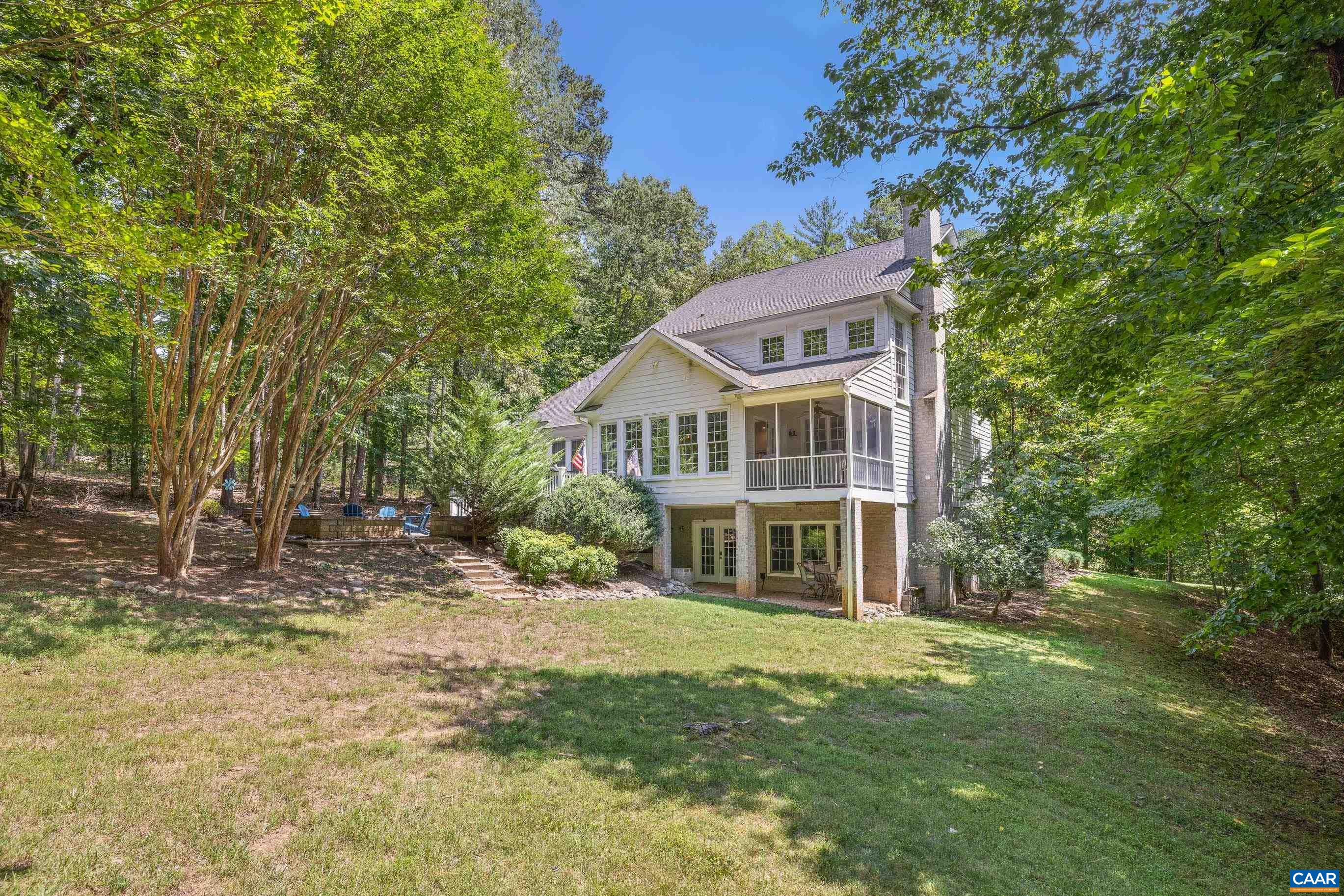 2470 HARMONY DR