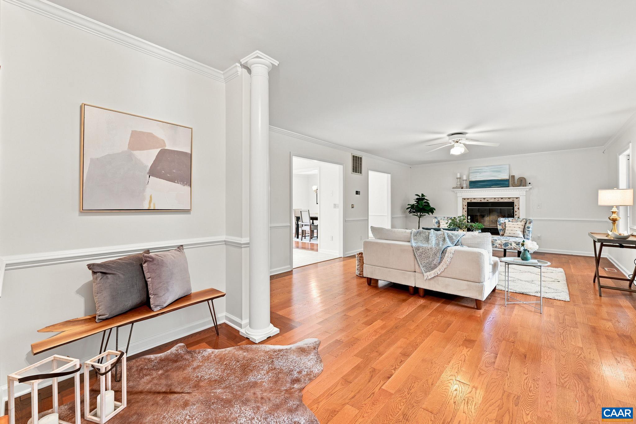 209 HALL DR