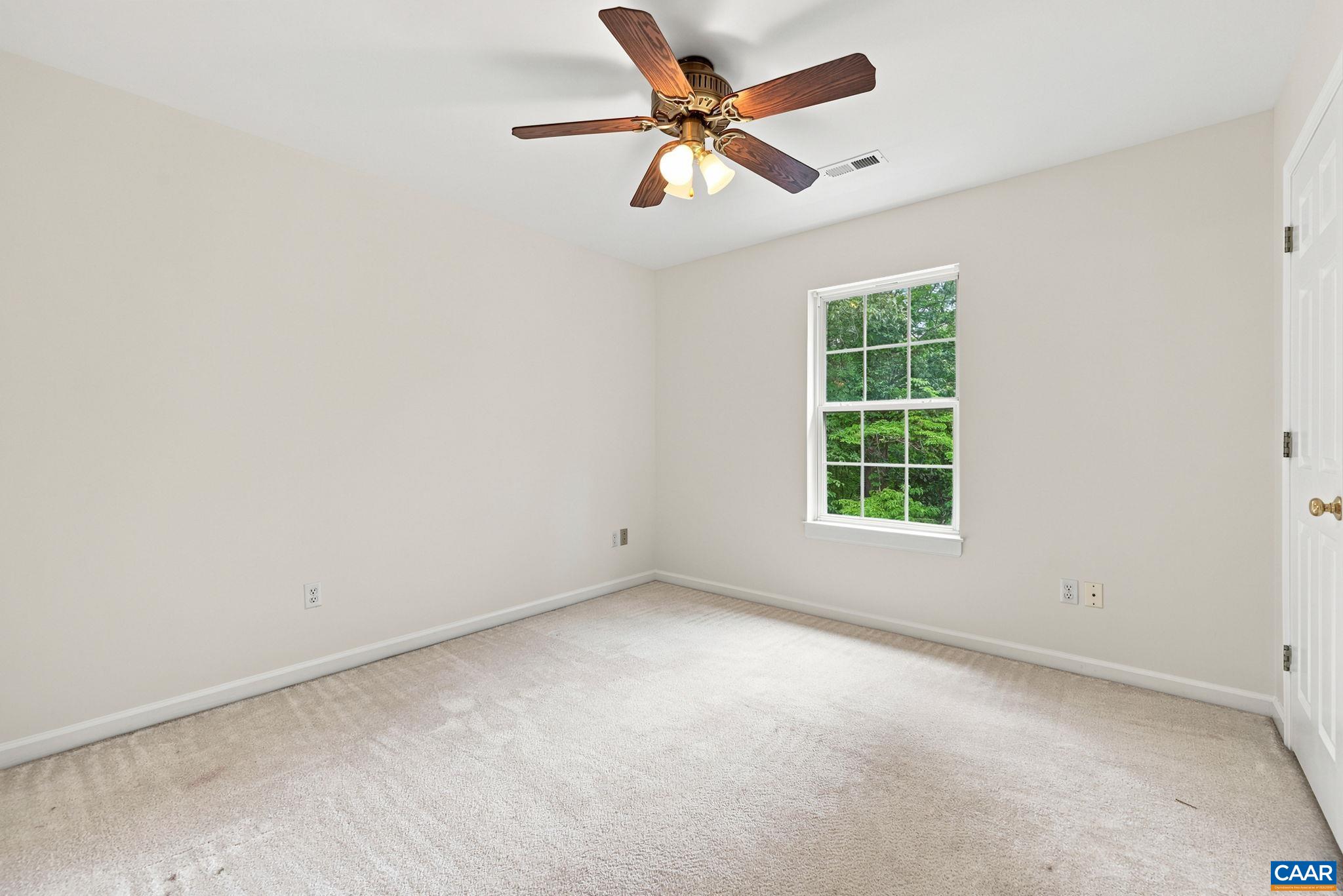 209 HALL DR