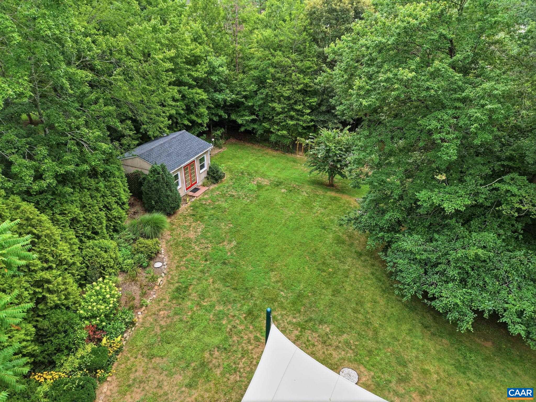 209 HALL DR