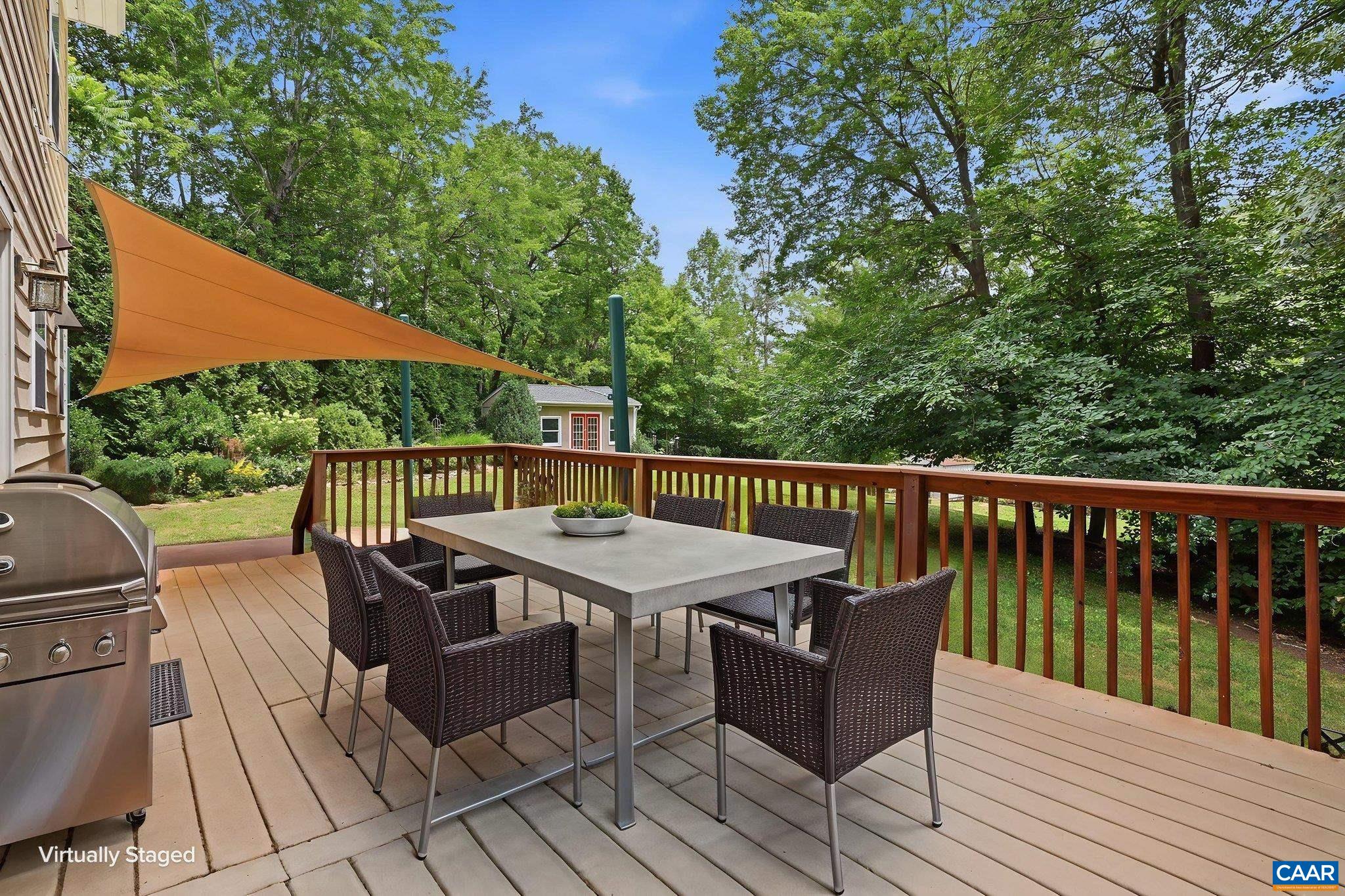 209 HALL DR
