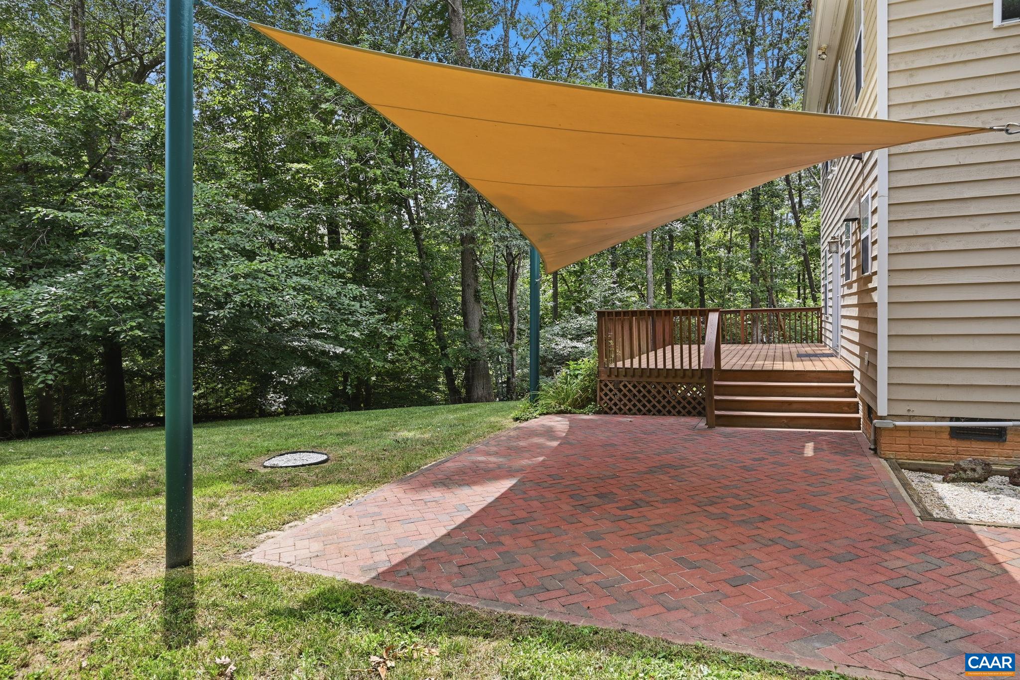 209 HALL DR